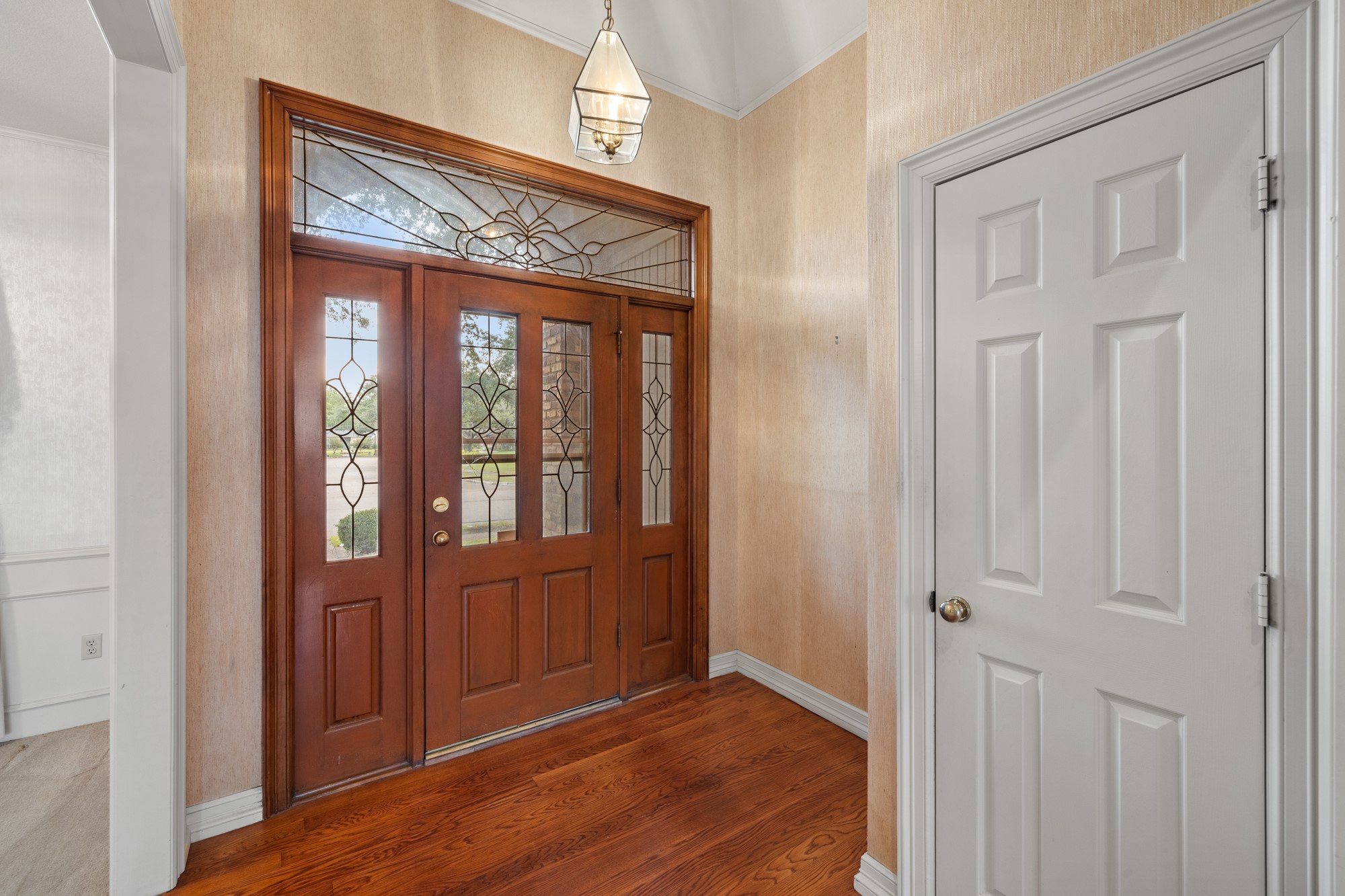 7539 Summitview Drive