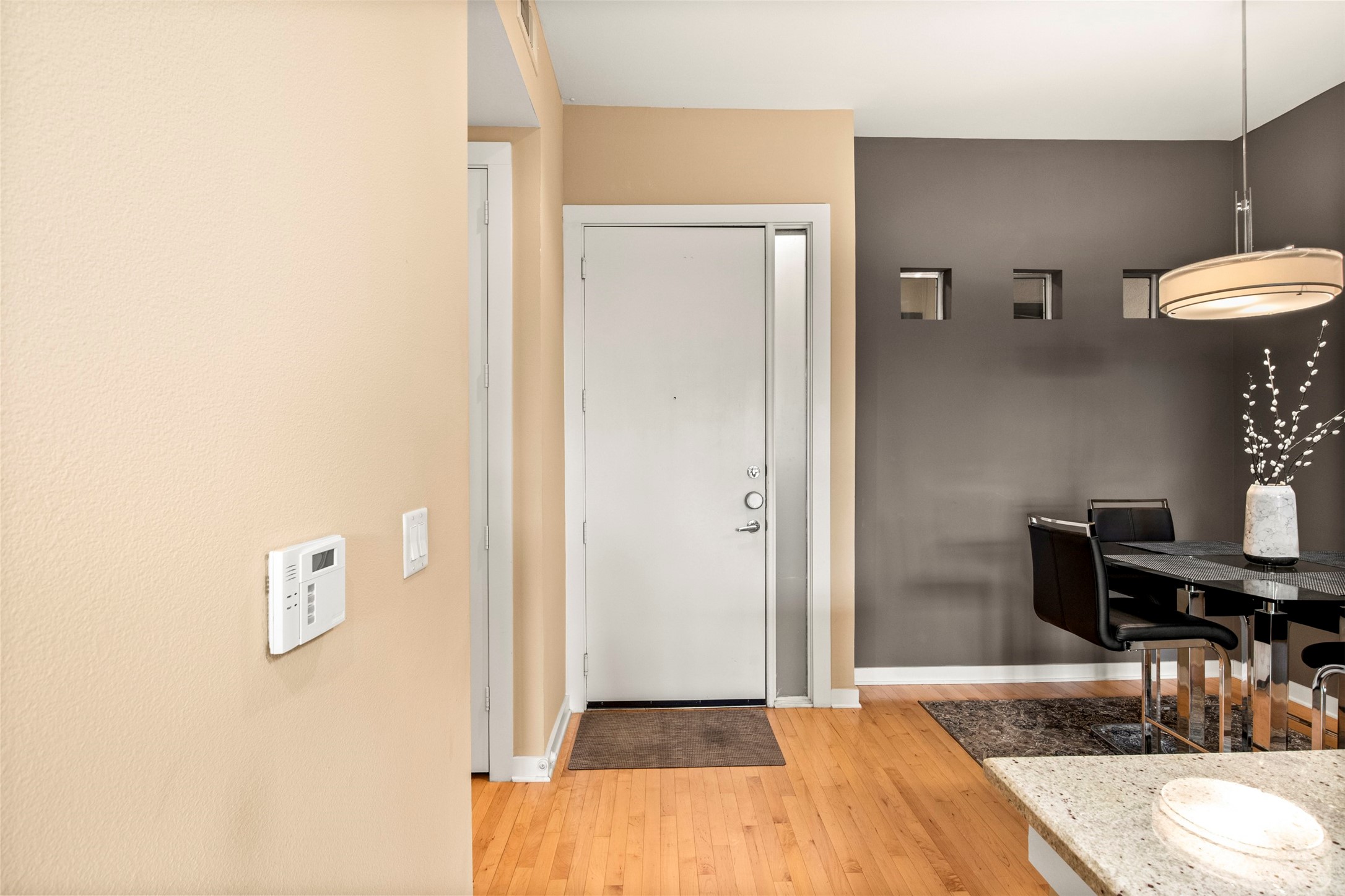 2950 Mckinney Avenue 412