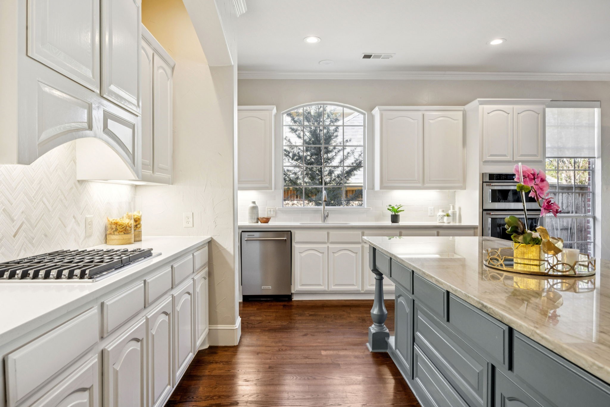 805 Pond Springs Court