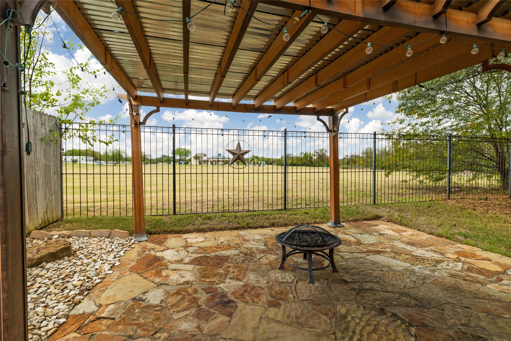 329 Shadow Grass Avenue