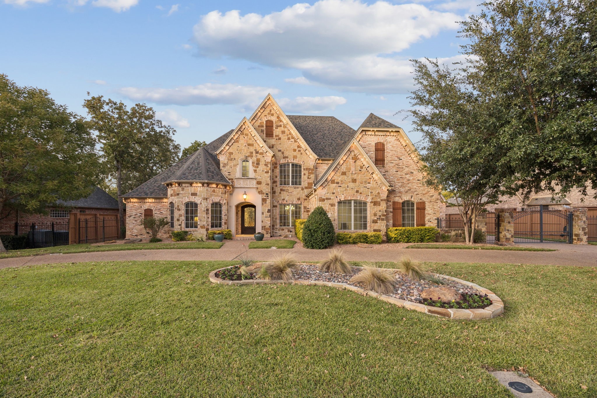 1413 Danbury Parks Drive