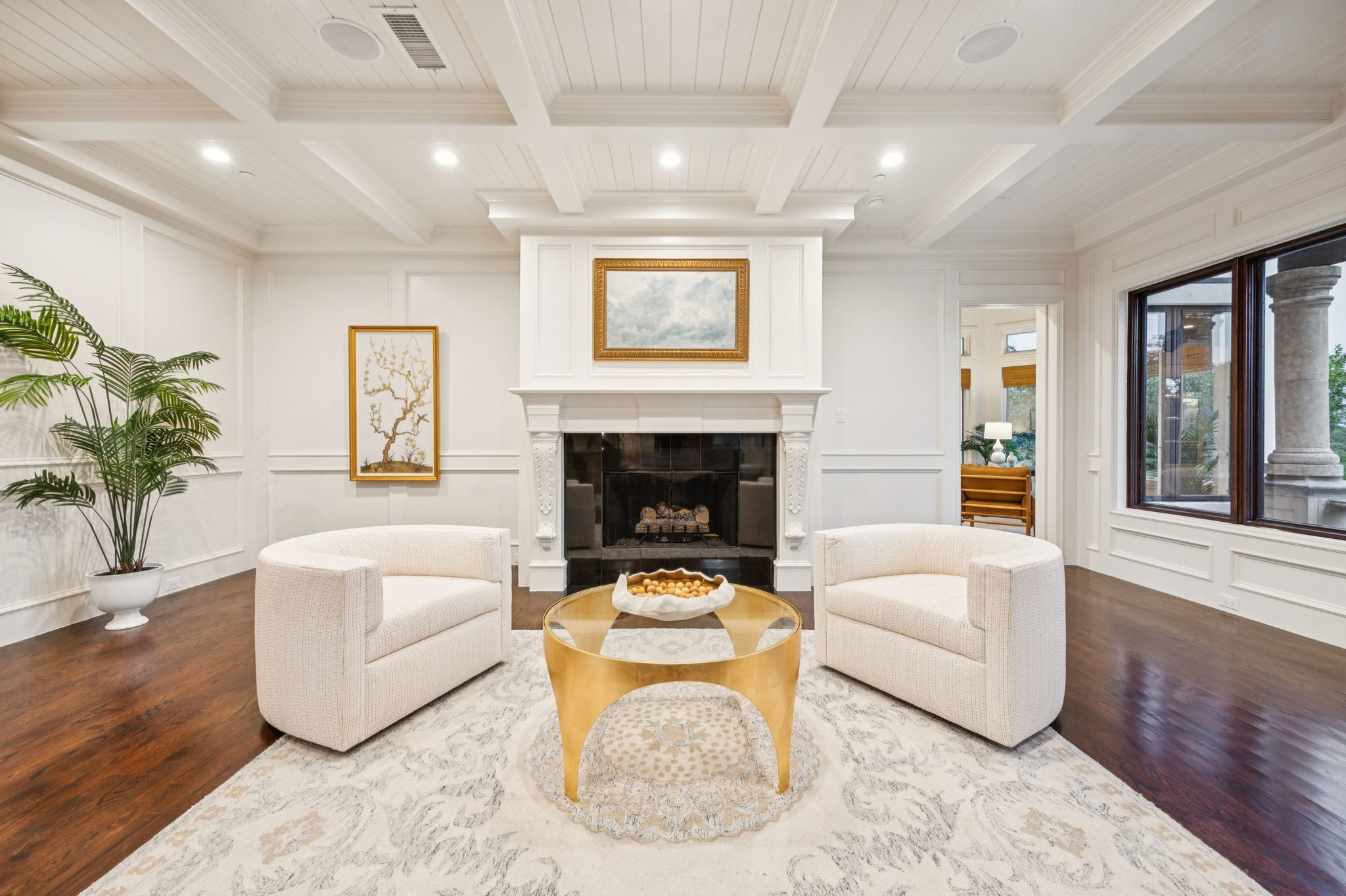 1900 Shady Oaks Drive