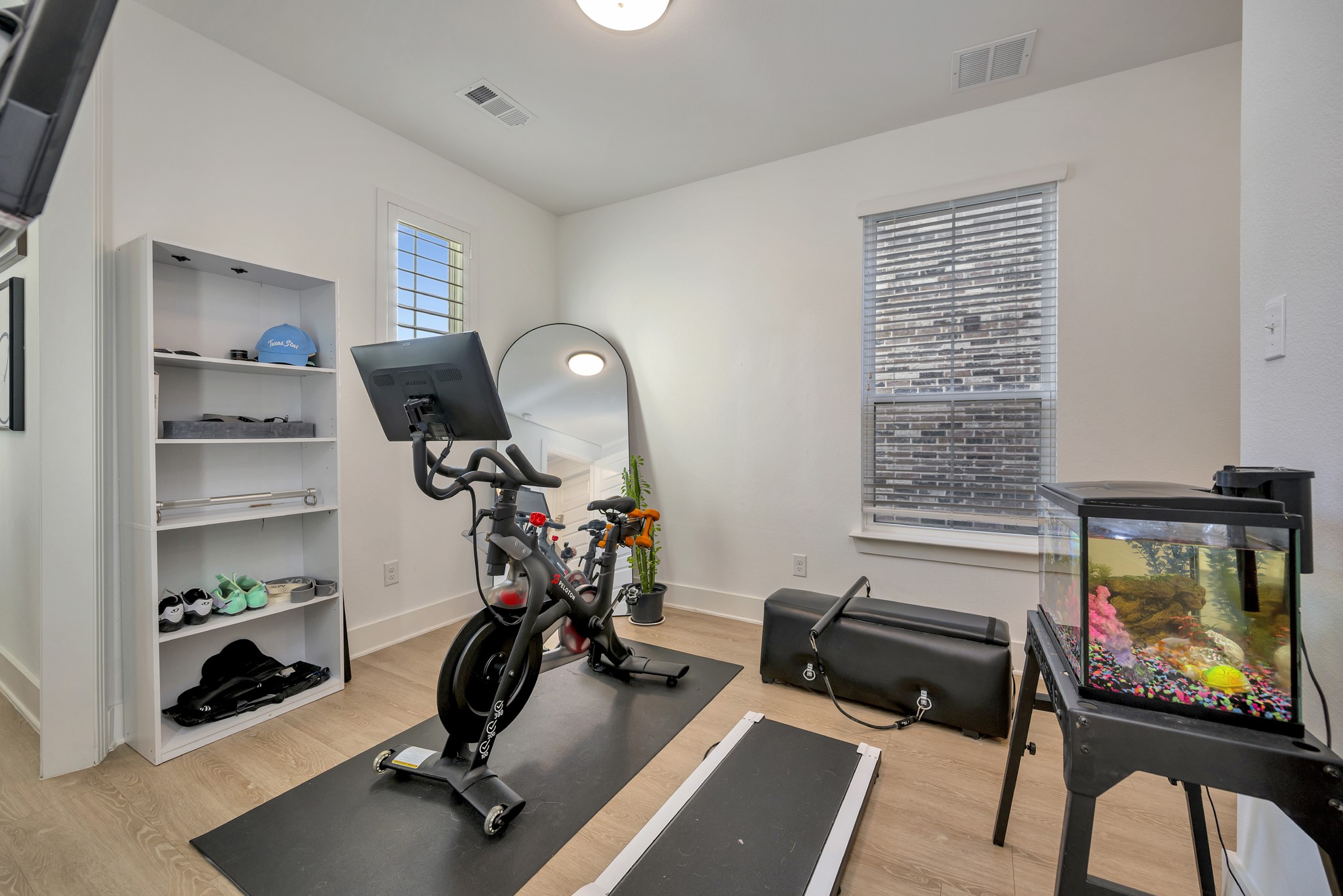 2220 Shorthorn Drive