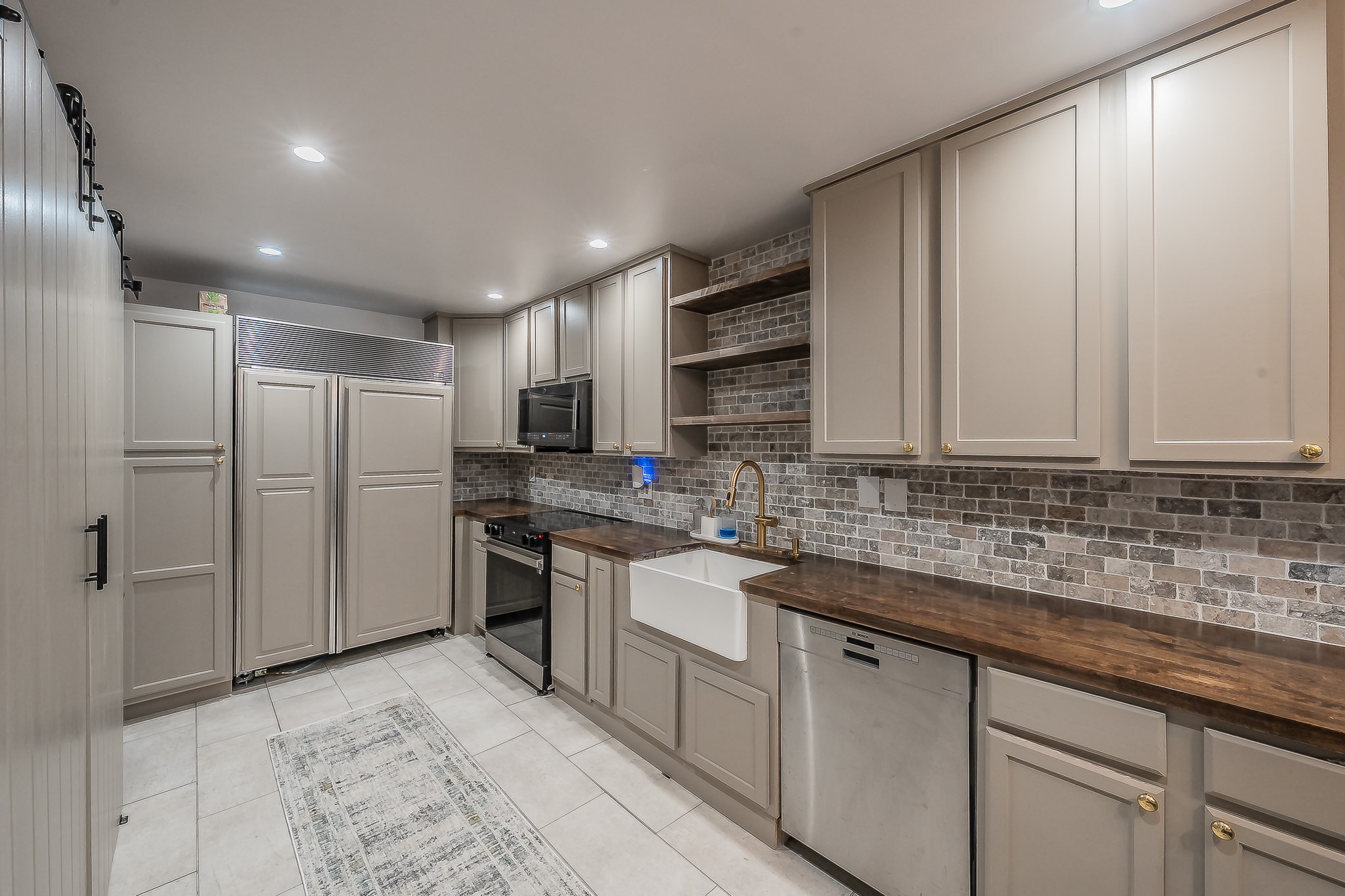 14151 Montfort Drive 332