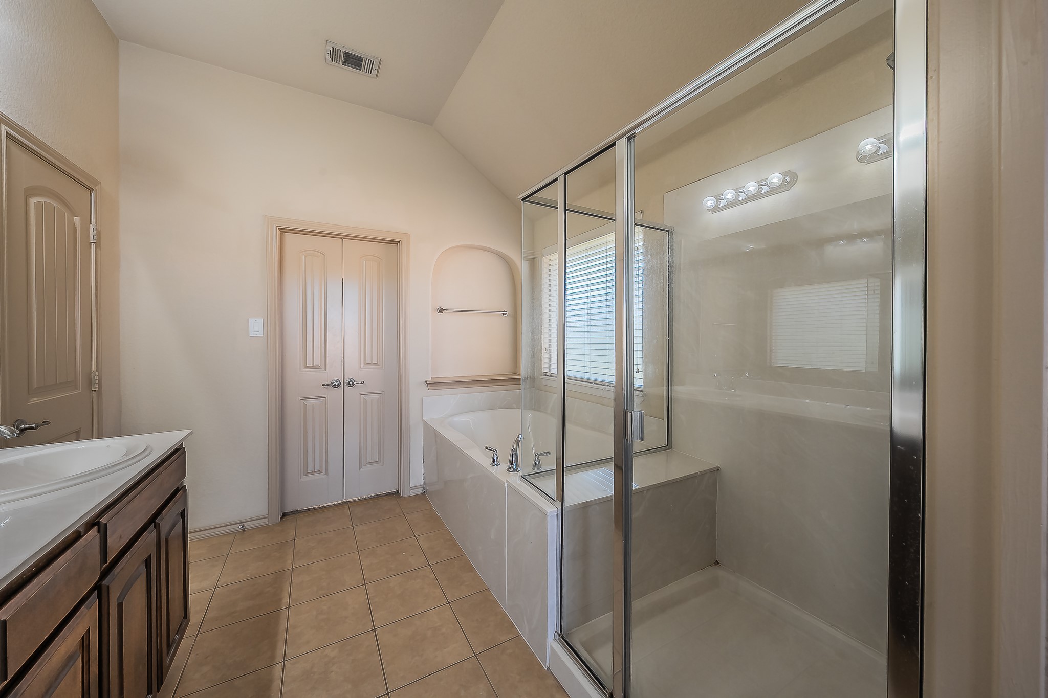 5960 Summerwood Drive