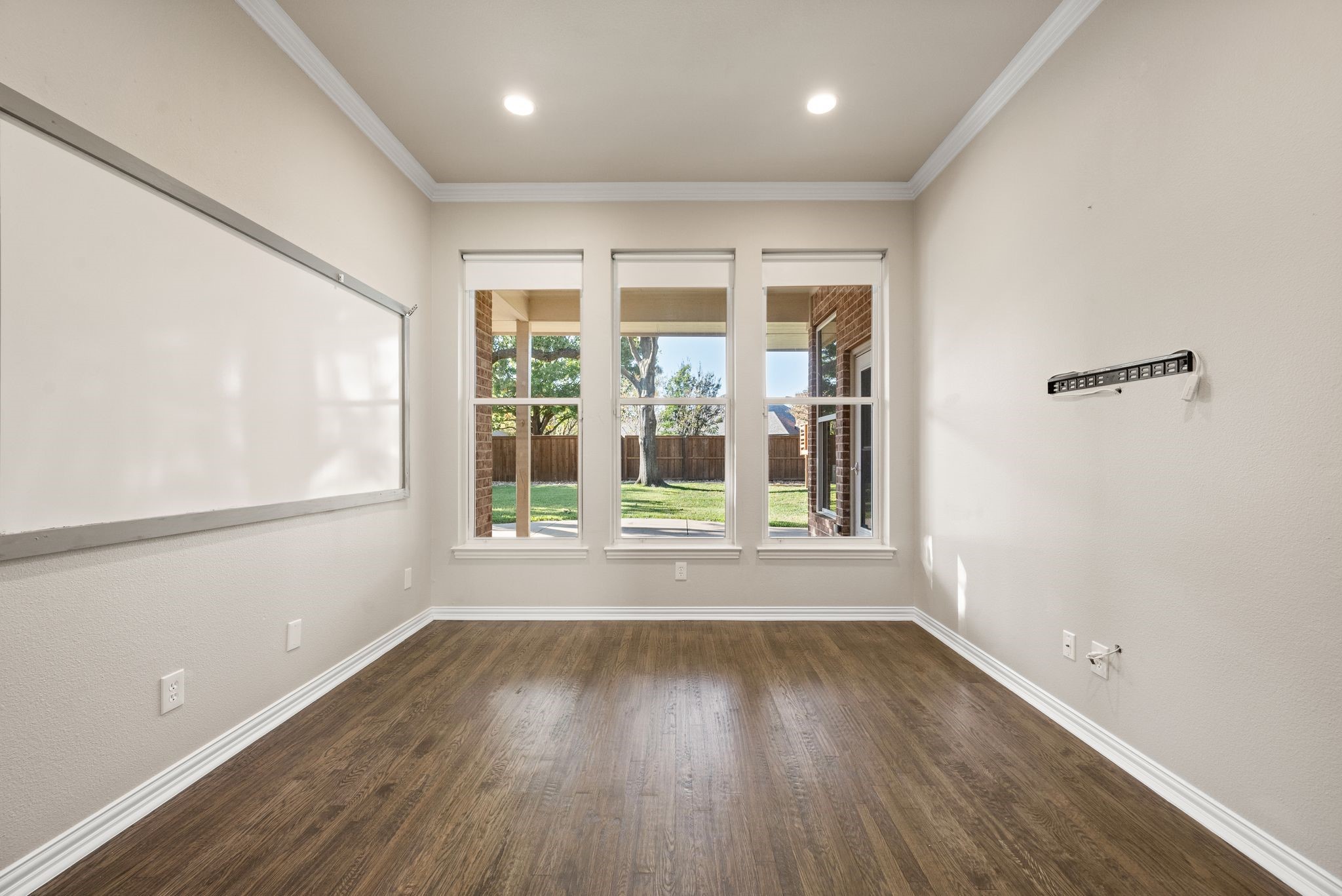 107 Greenhill Trail S