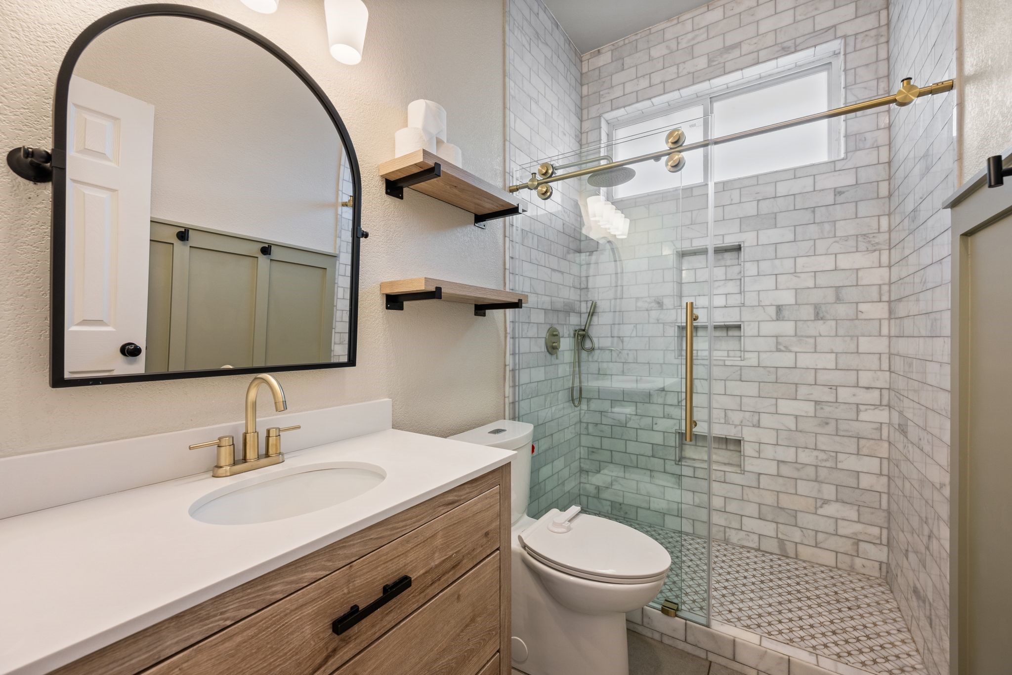 107 Greenhill Trail S