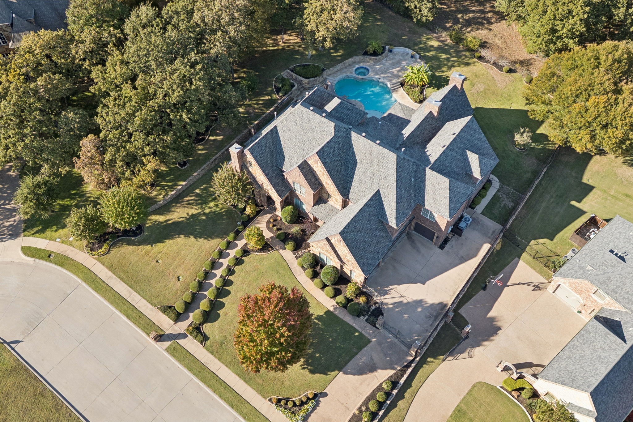 2409 Southern Hills Court