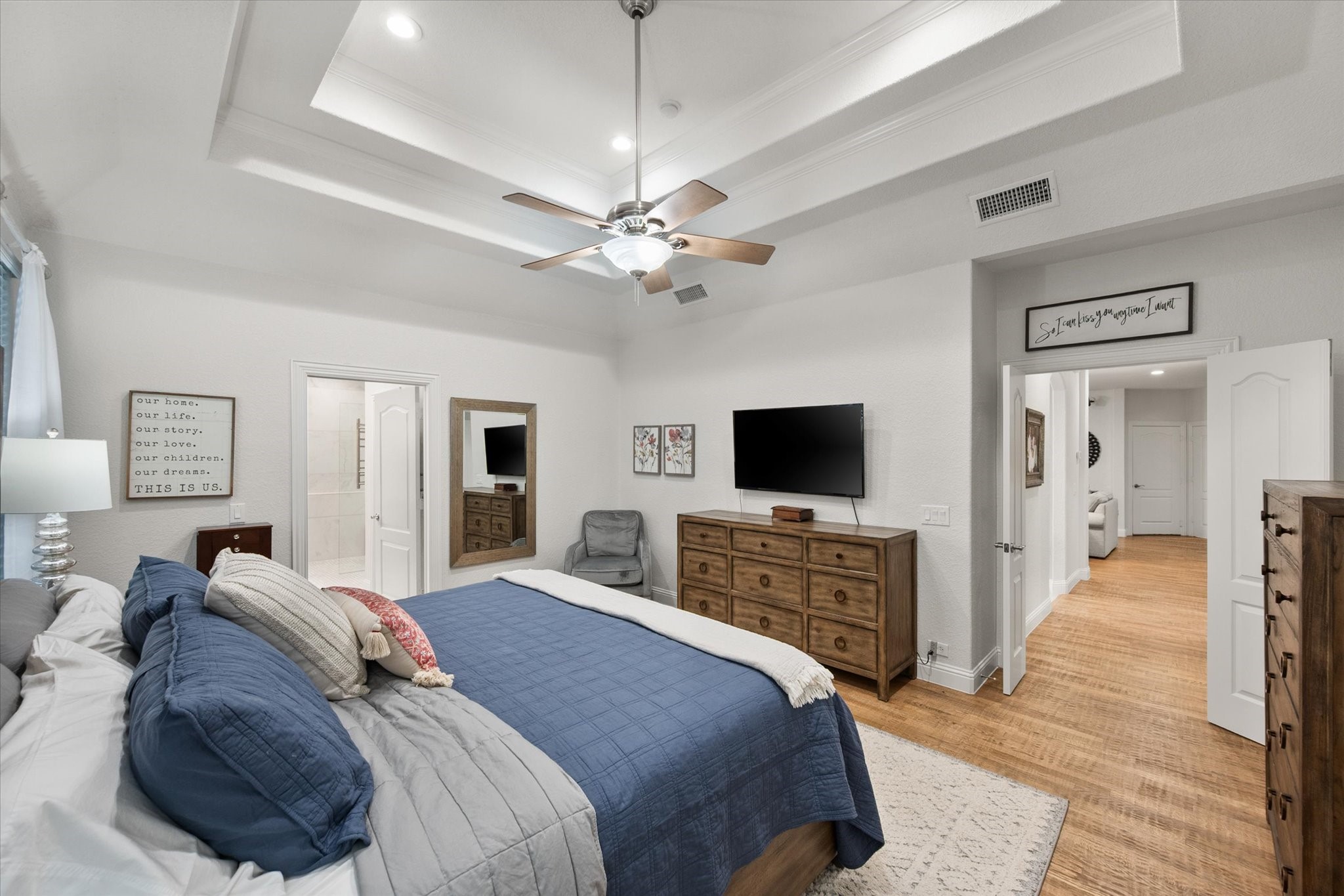 5716 Pinnacle Circle