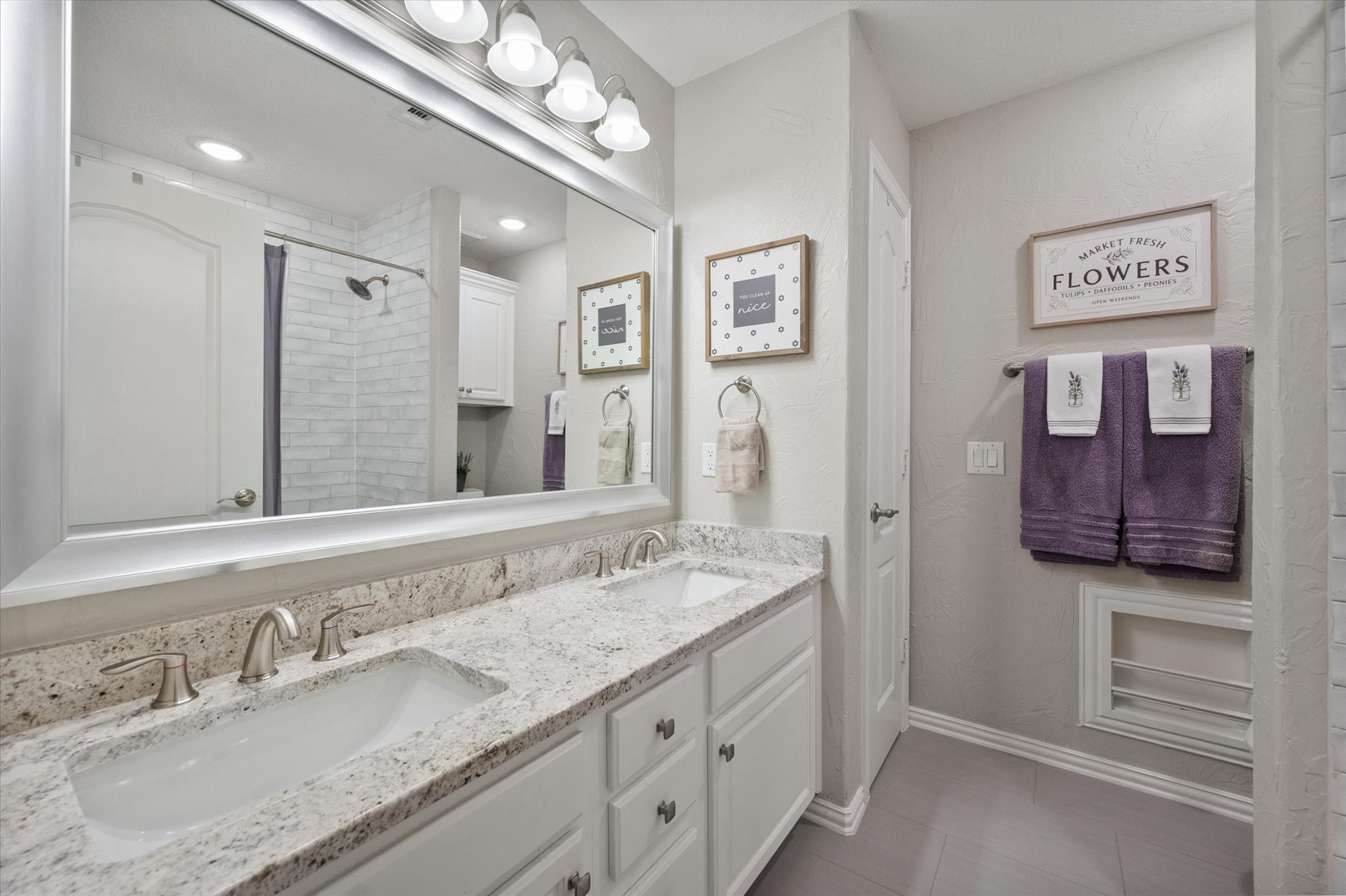 5716 Pinnacle Circle