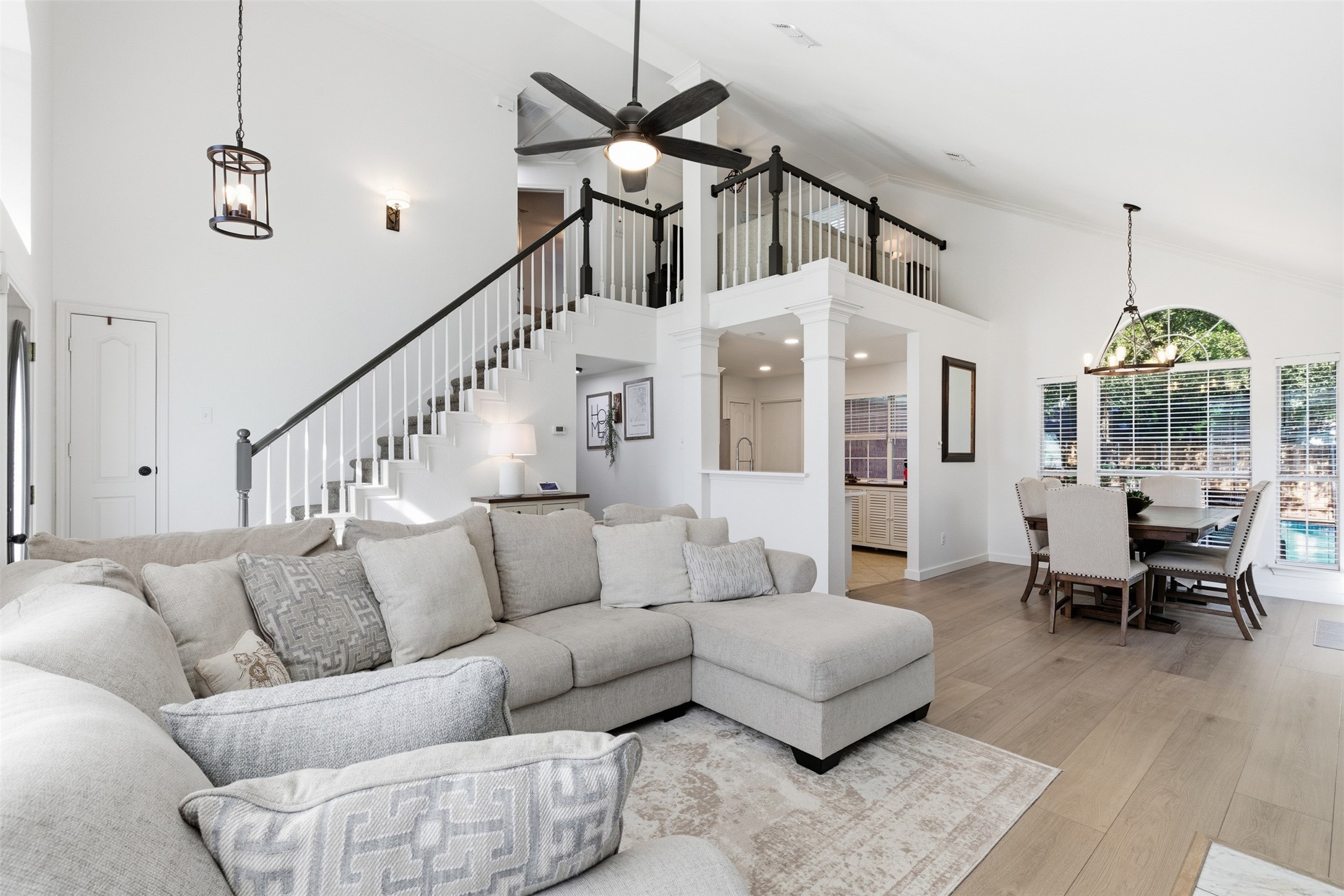 824 Stone Trail Drive