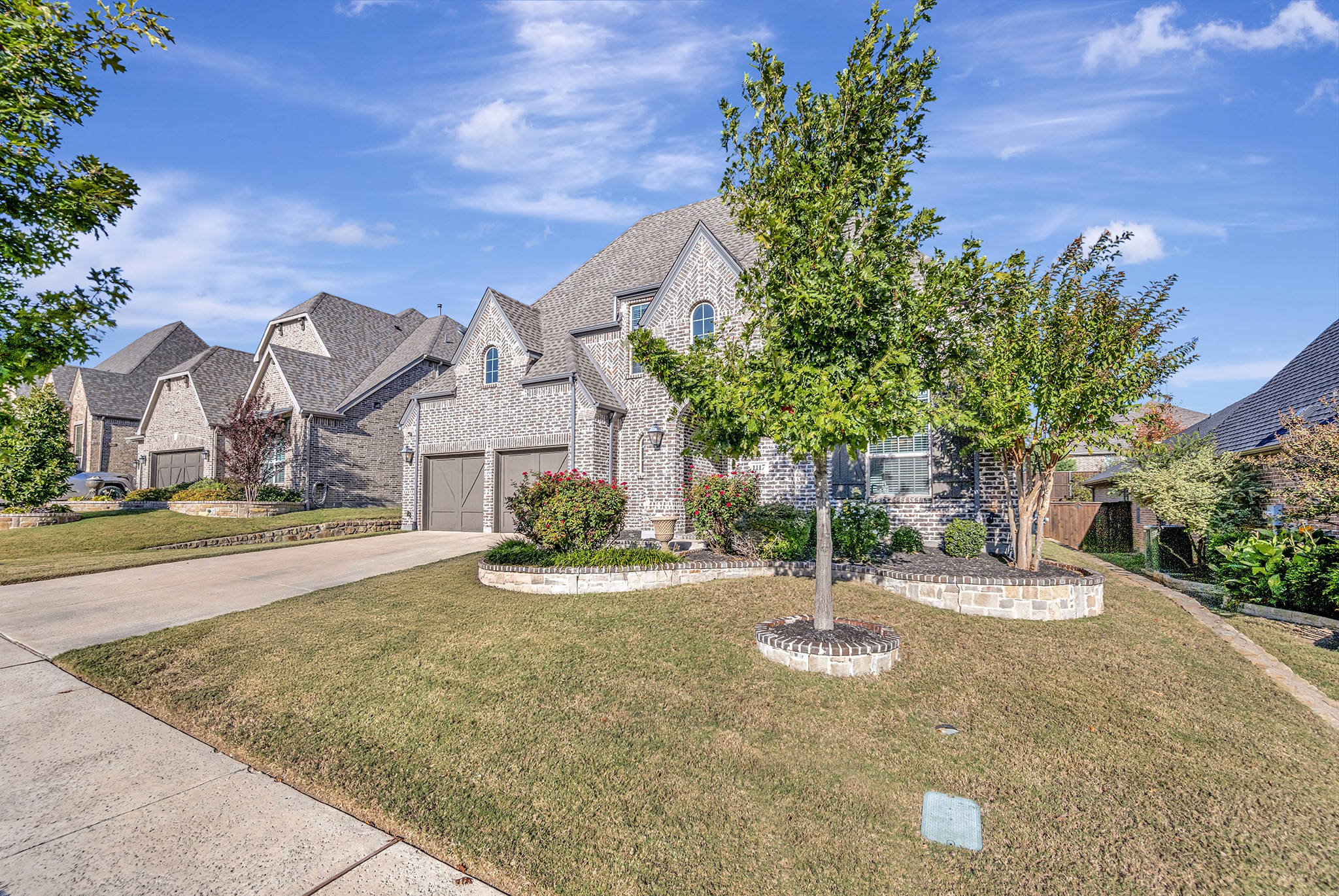 1117 Thornhill Way