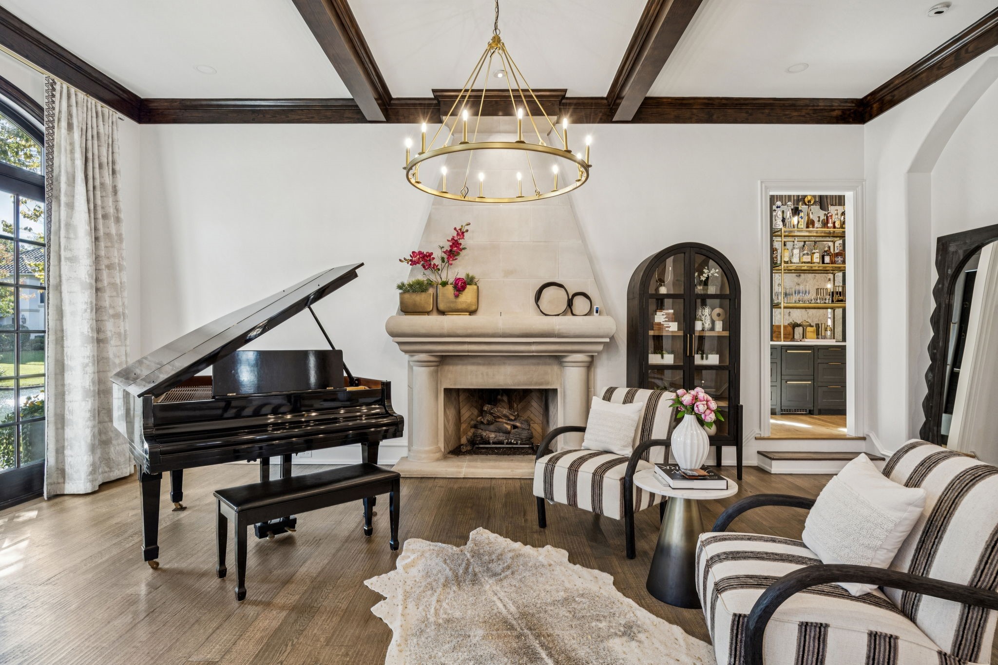 1100 La Paloma Court