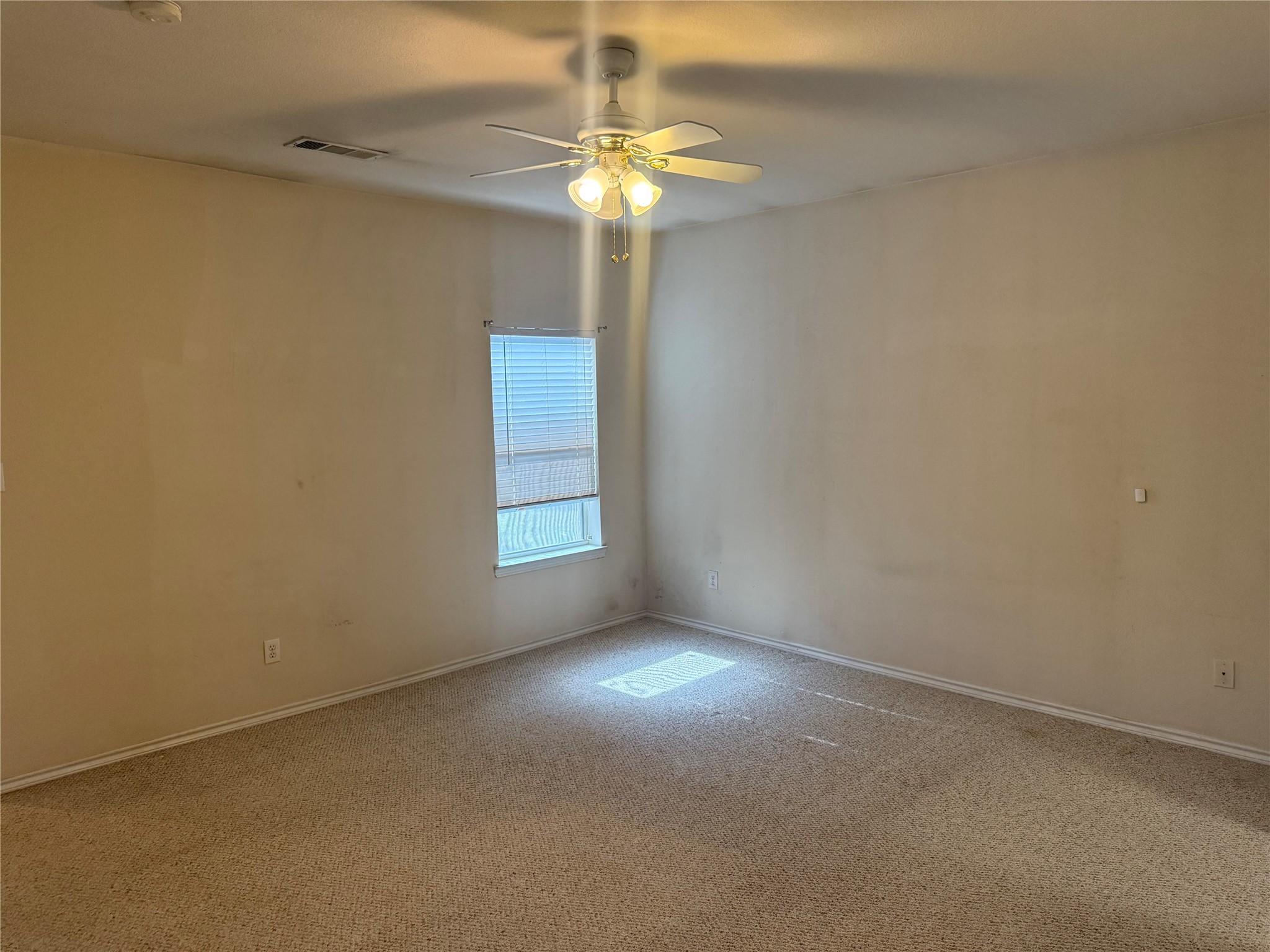 2729 Emerson Lane