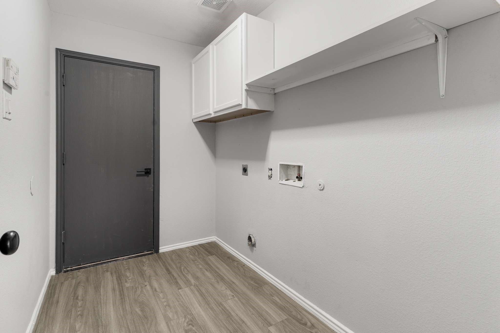 4529 Martingale View Lane