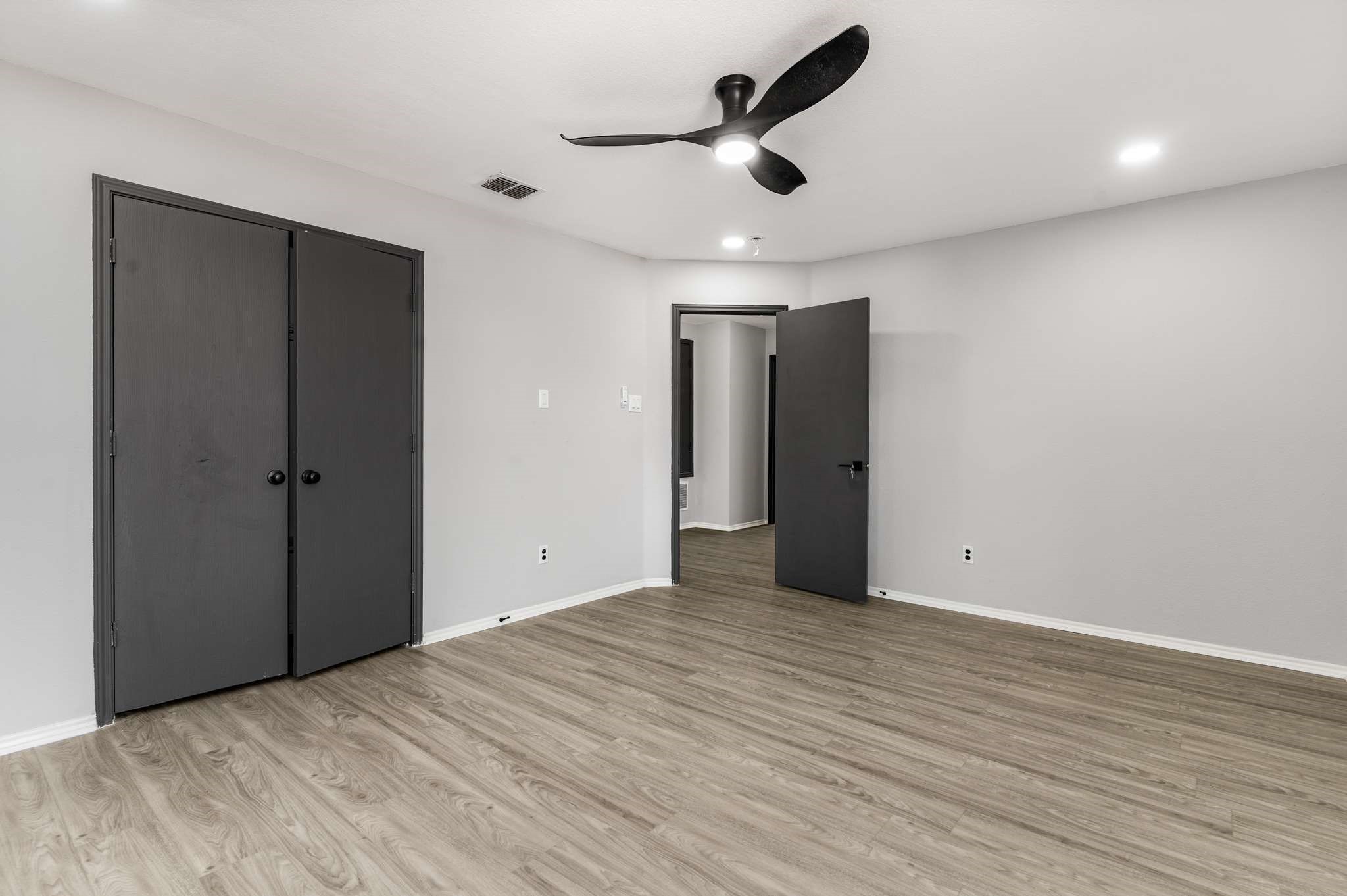 4529 Martingale View Lane