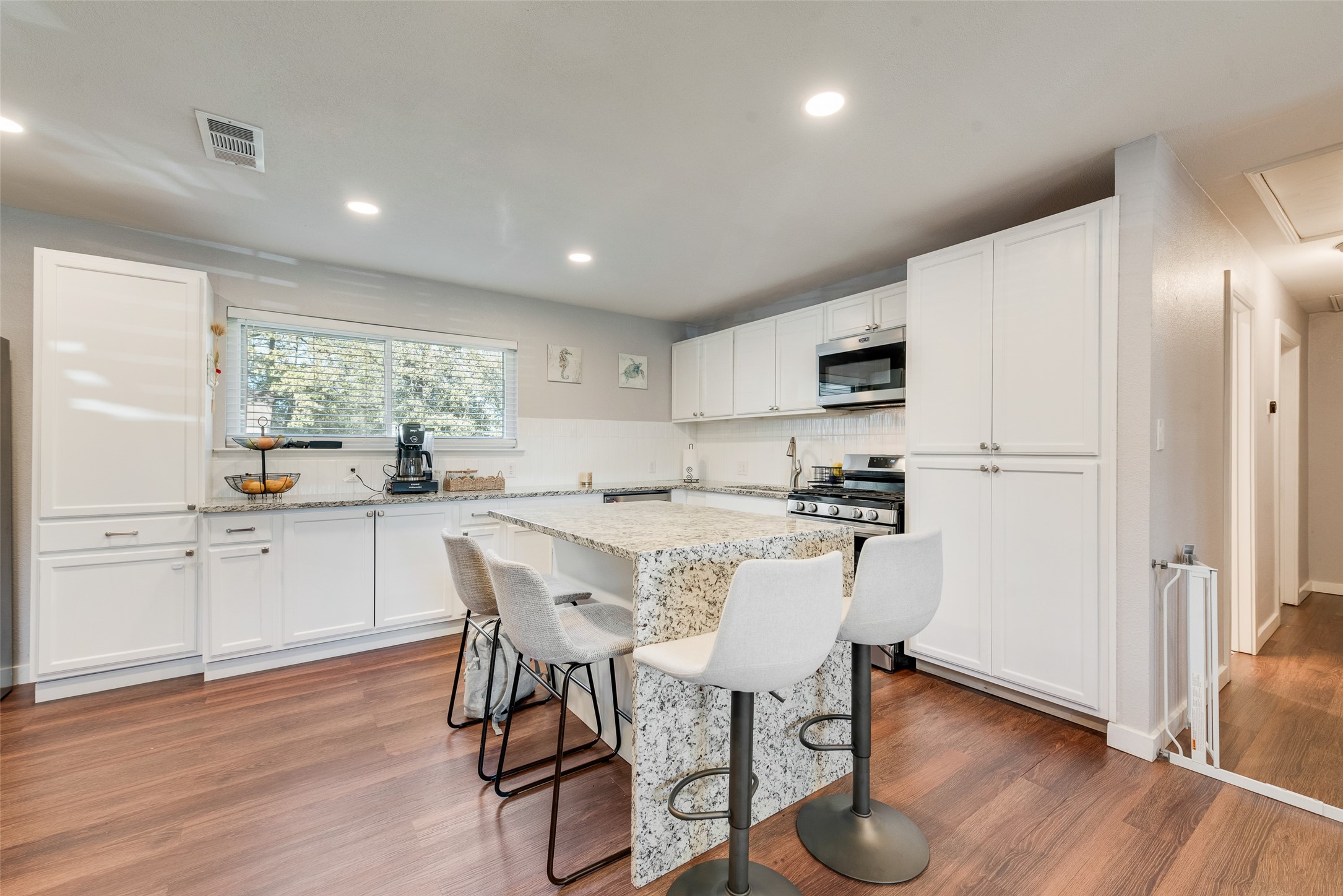 756 Briarwood Lane