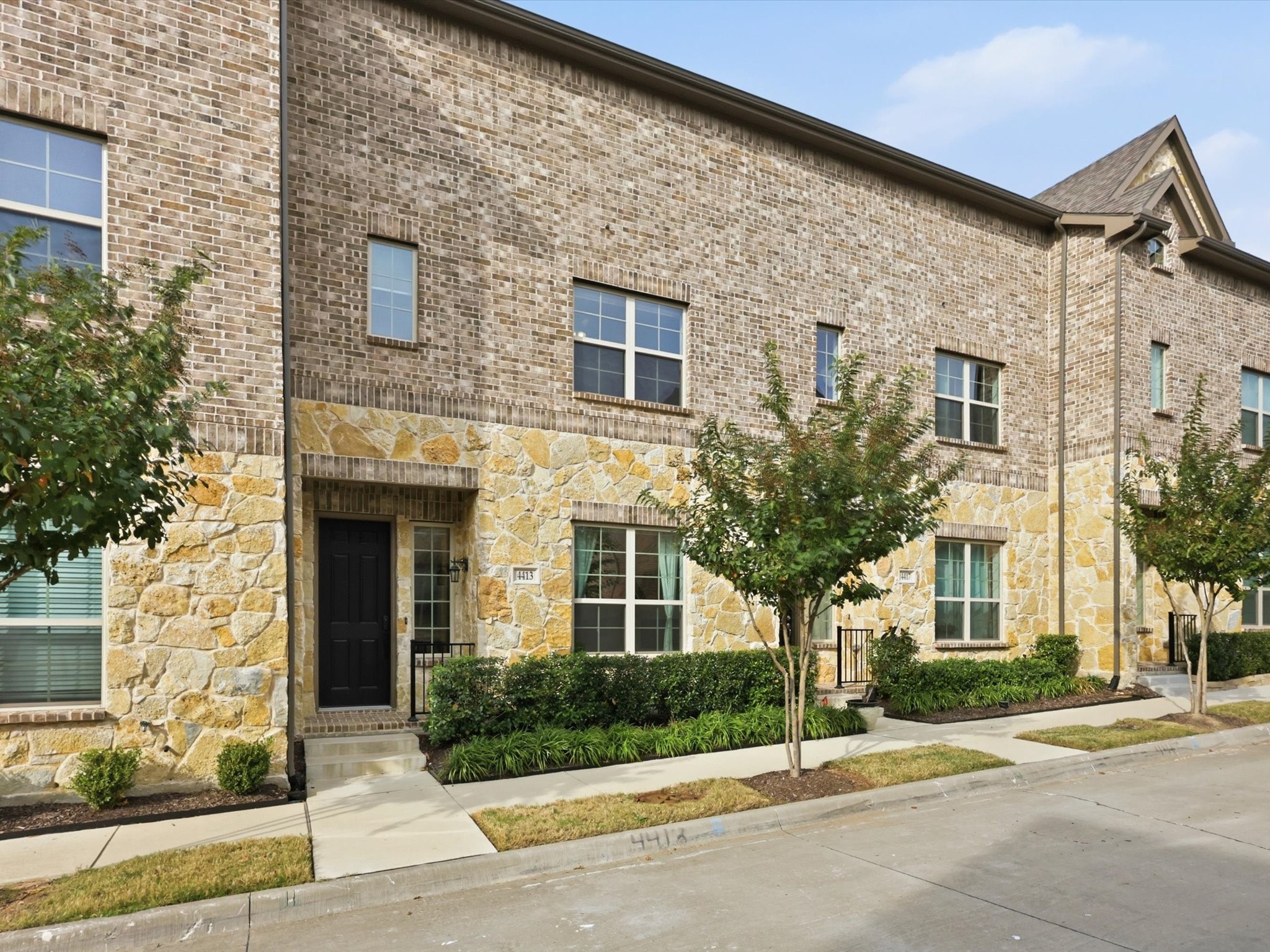 4413 Murphy Lane