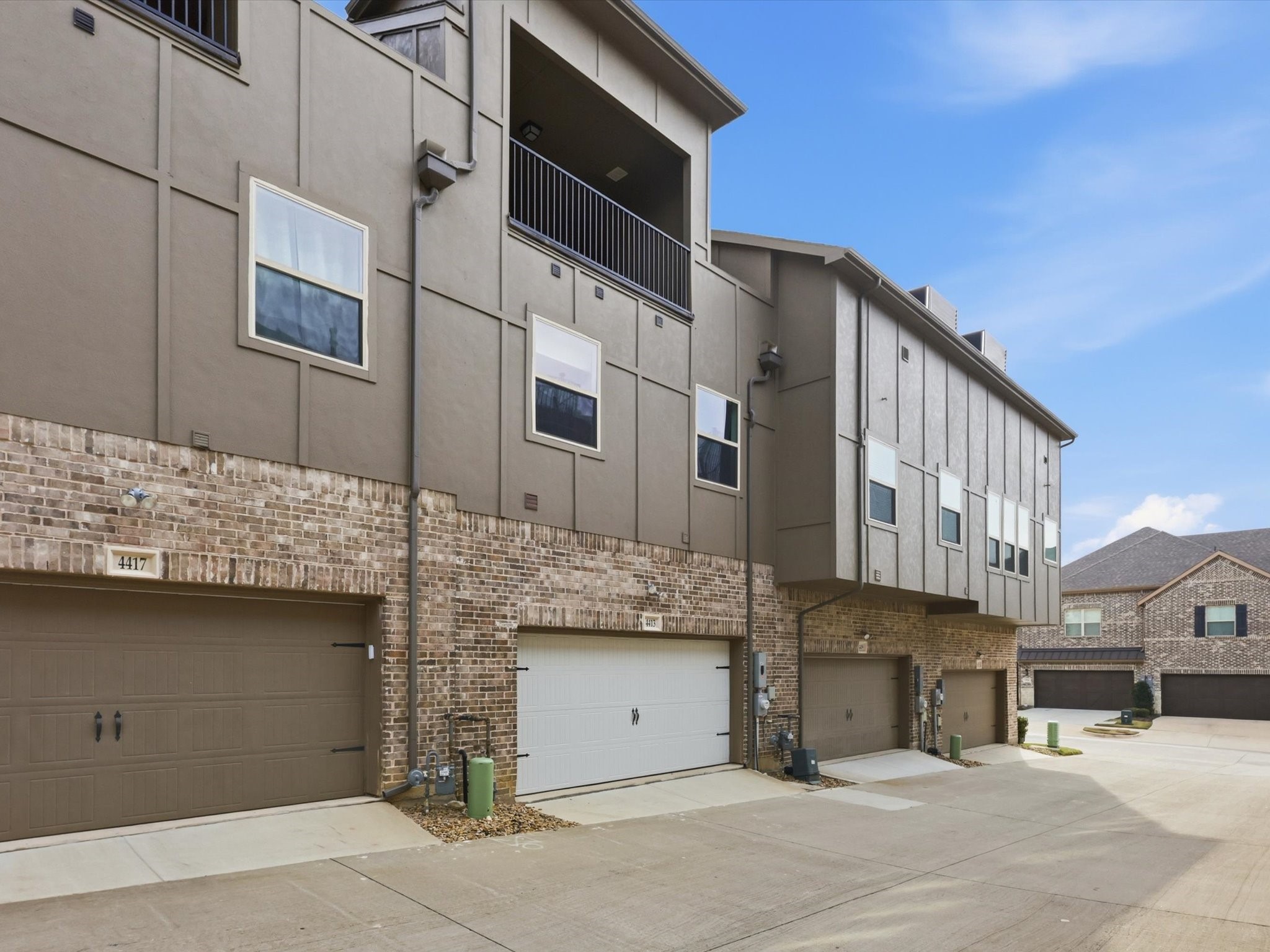 4413 Murphy Lane