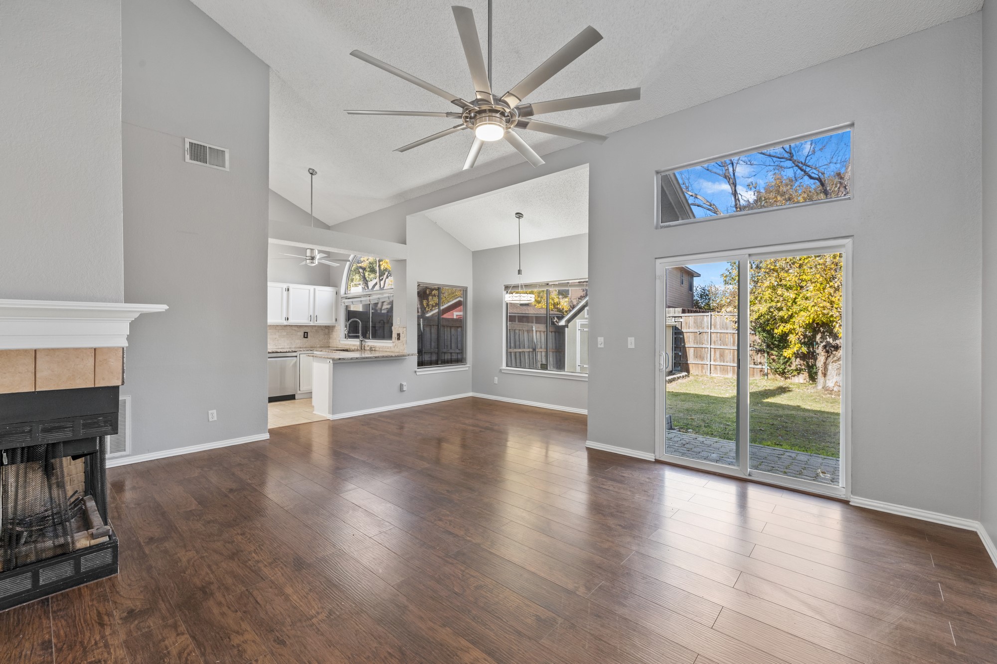 1209 Settlers Way