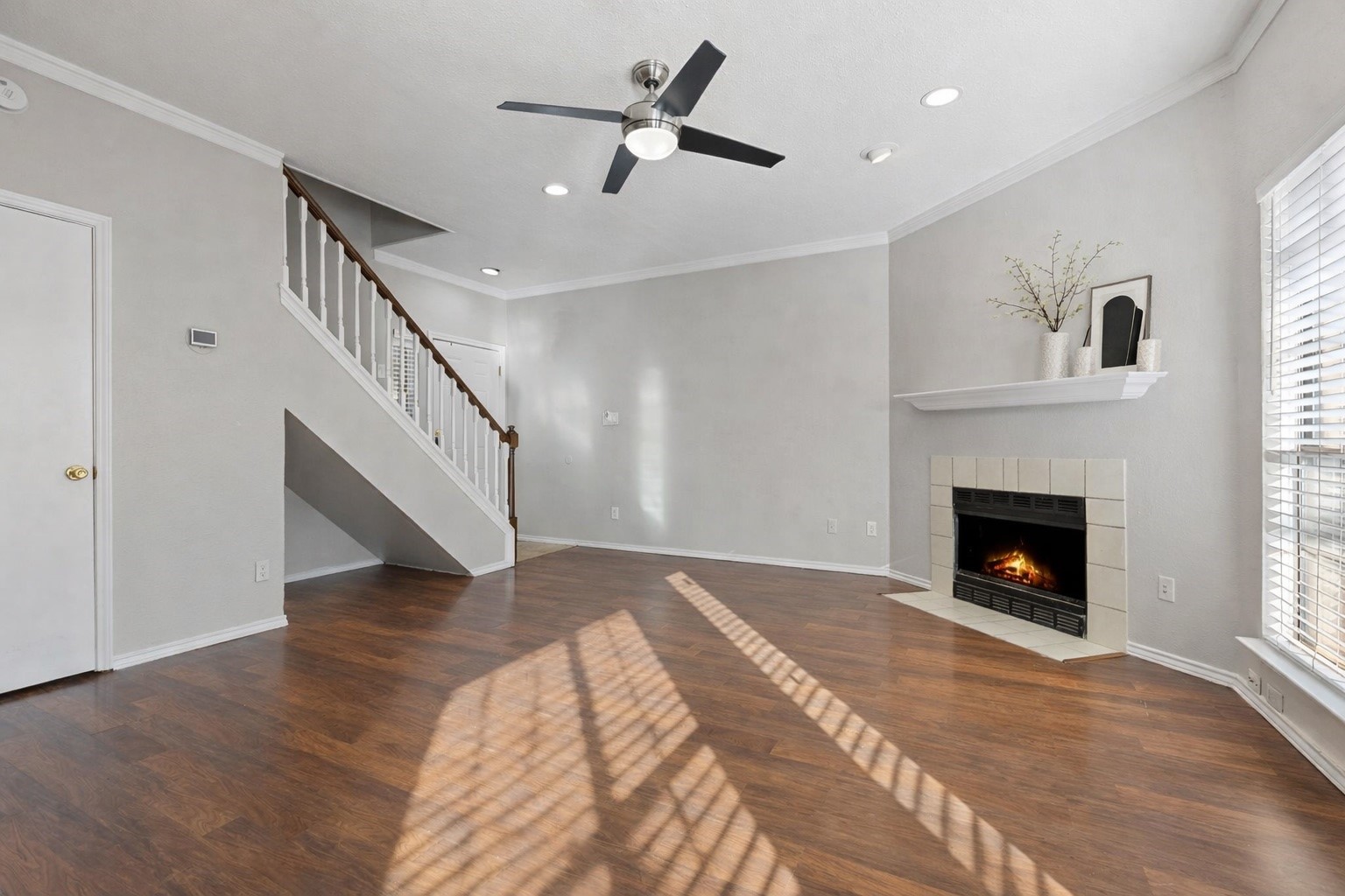 5619 Preston Oaks Road 303