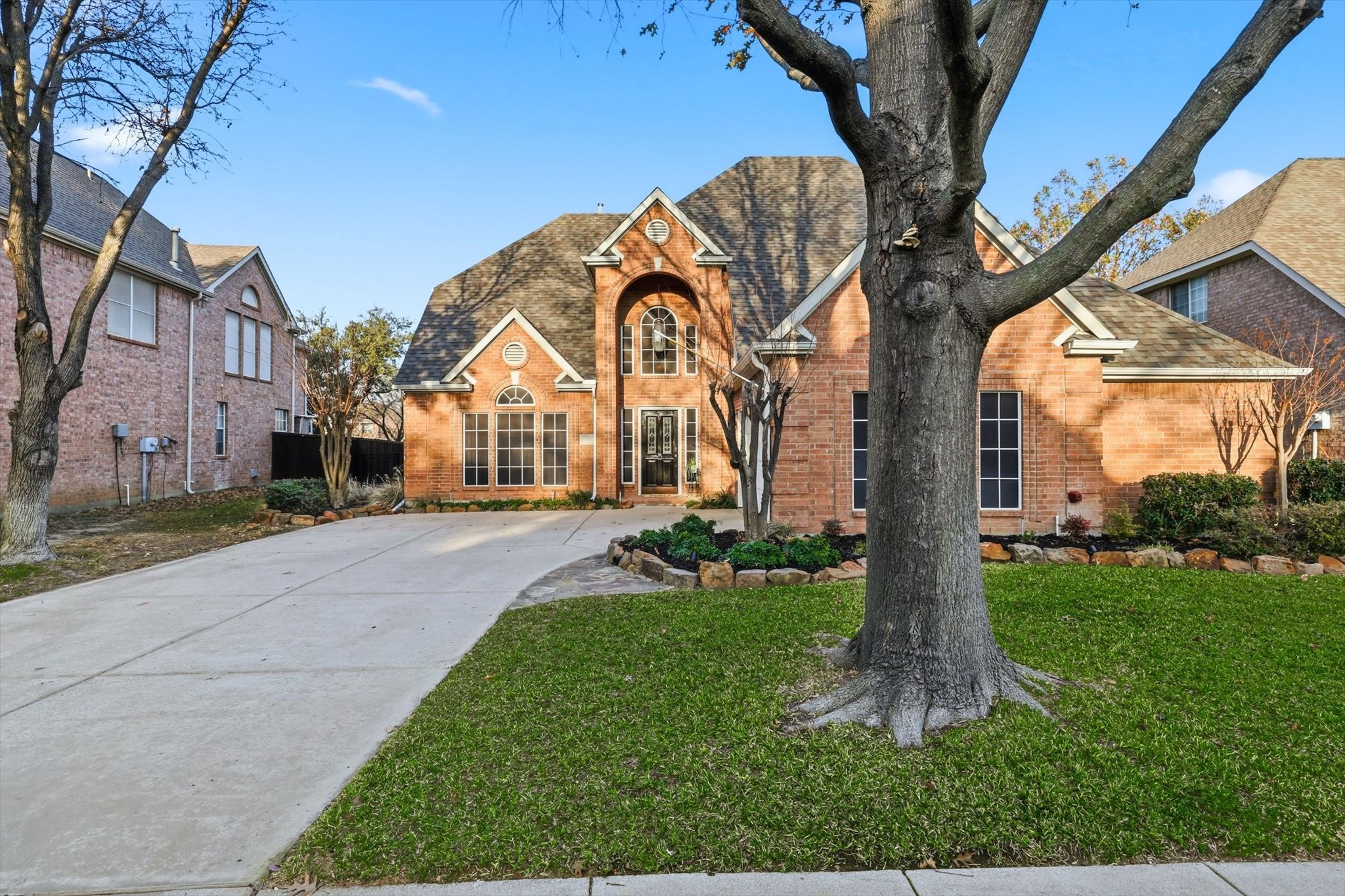 3332 Furlong Drive E