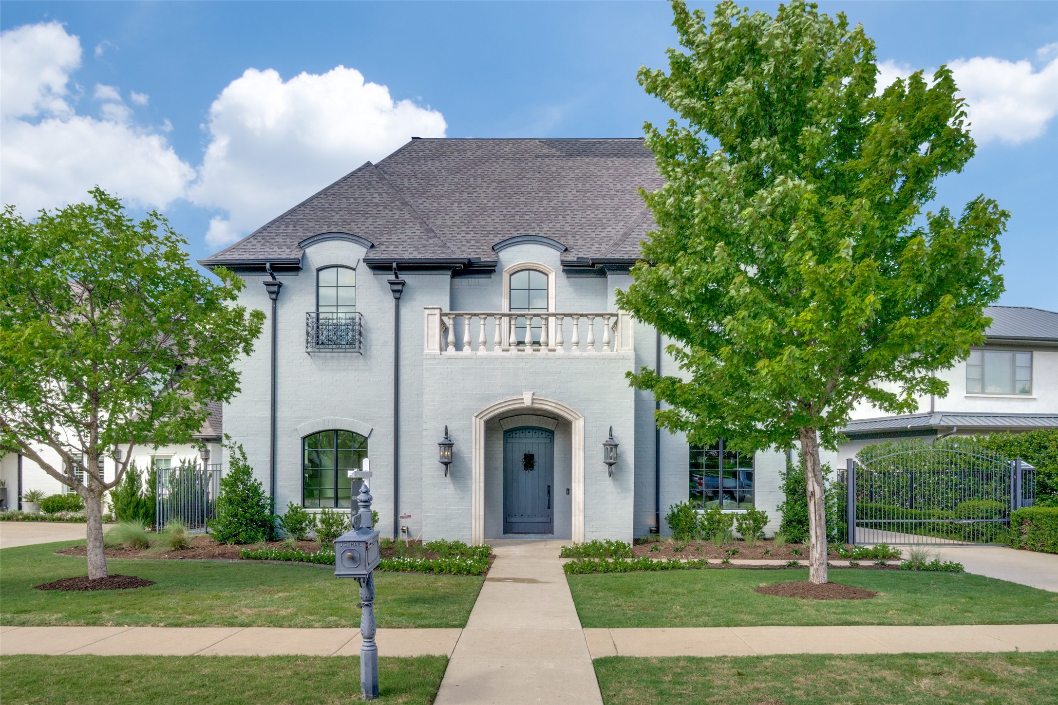 5128 Peach Willow Lane