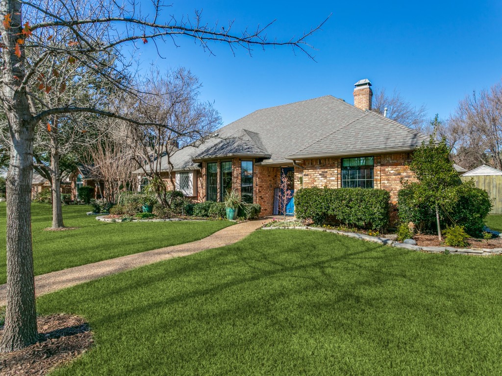 730 Hawk Lane