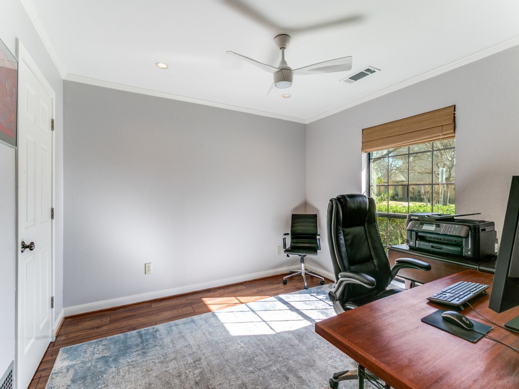 730 Hawk Lane