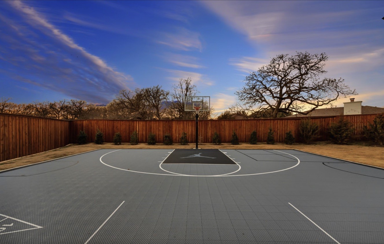 1032 Hatch Court