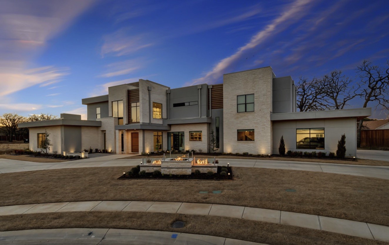 1032 Hatch Court