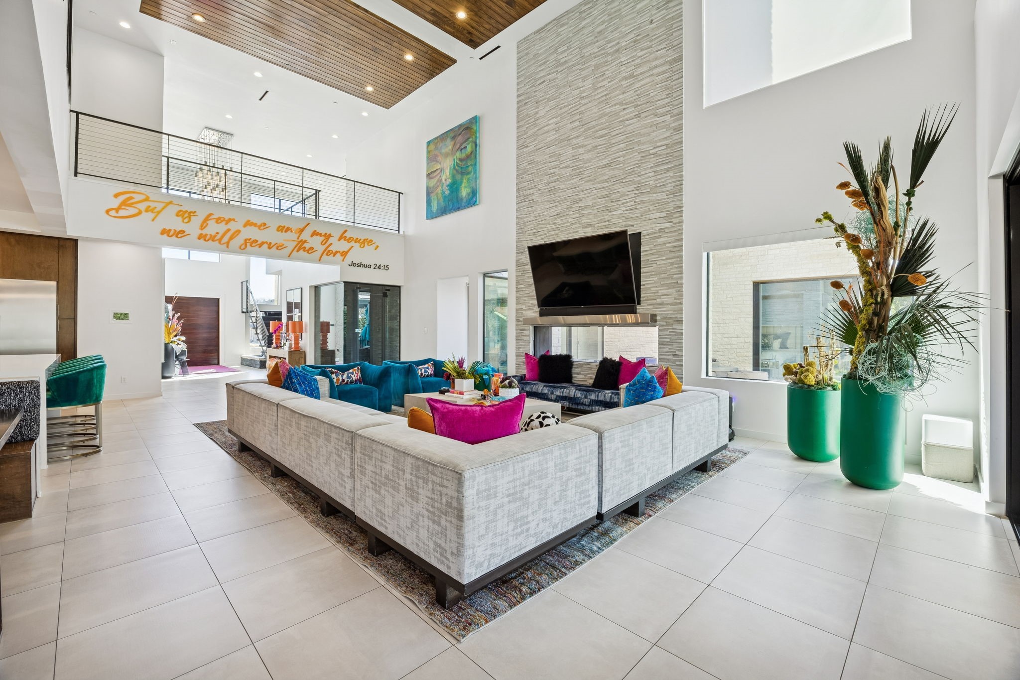 1032 Hatch Court