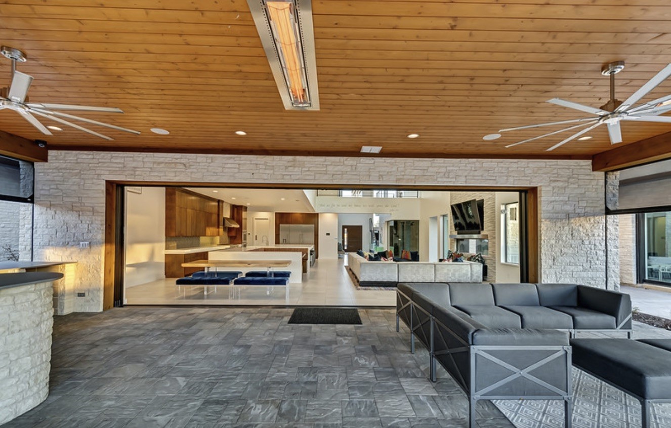 1032 Hatch Court