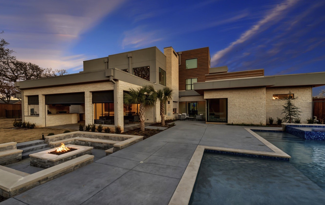 1032 Hatch Court