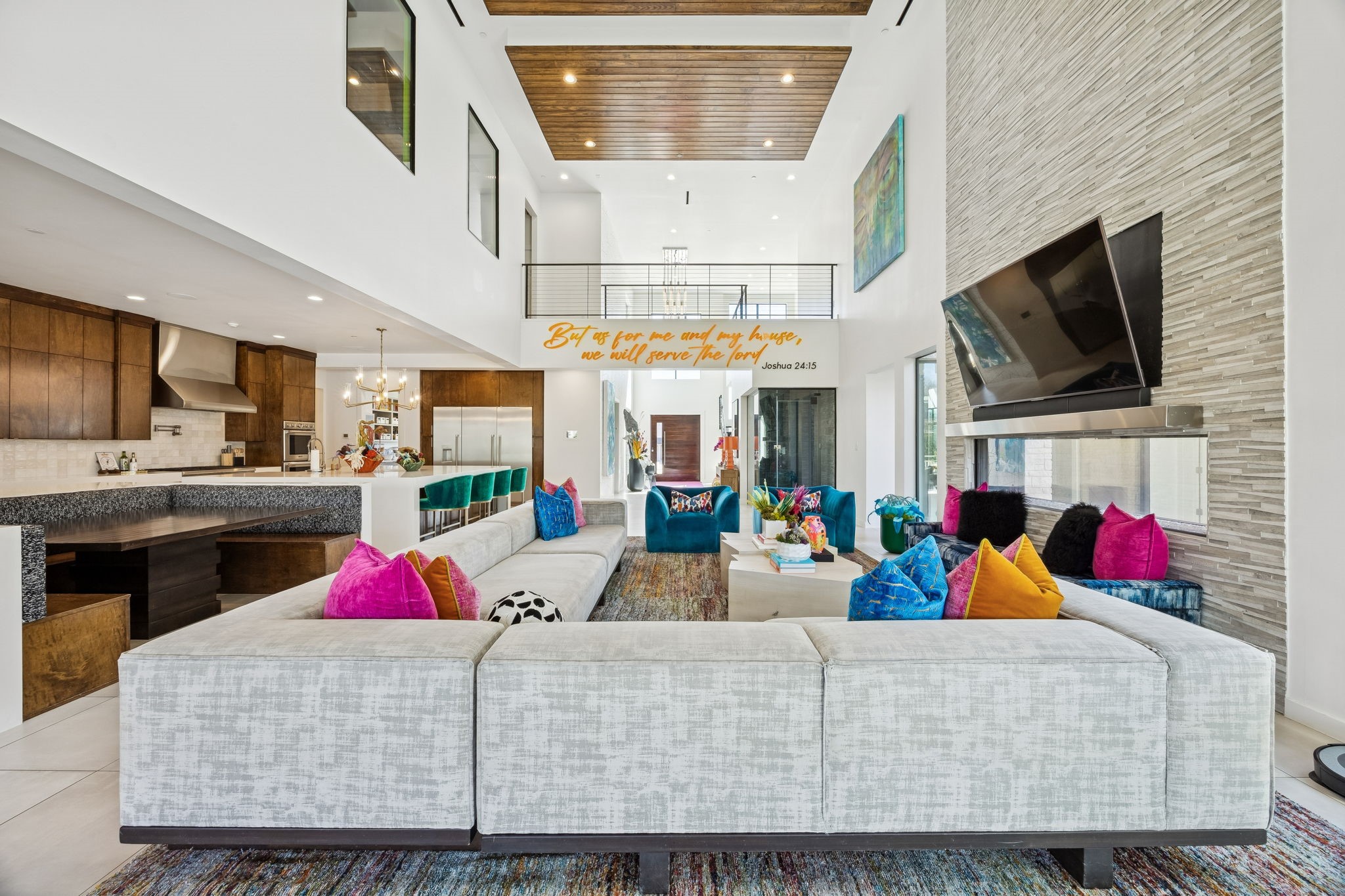 1032 Hatch Court