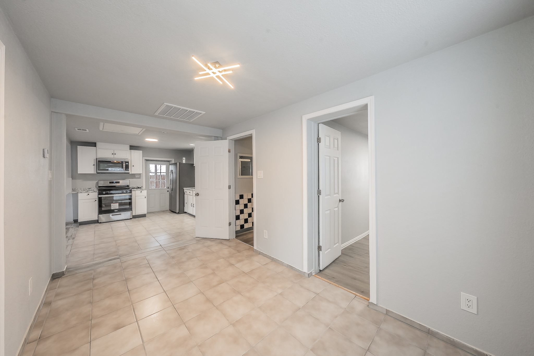 3314 NW 28th Street