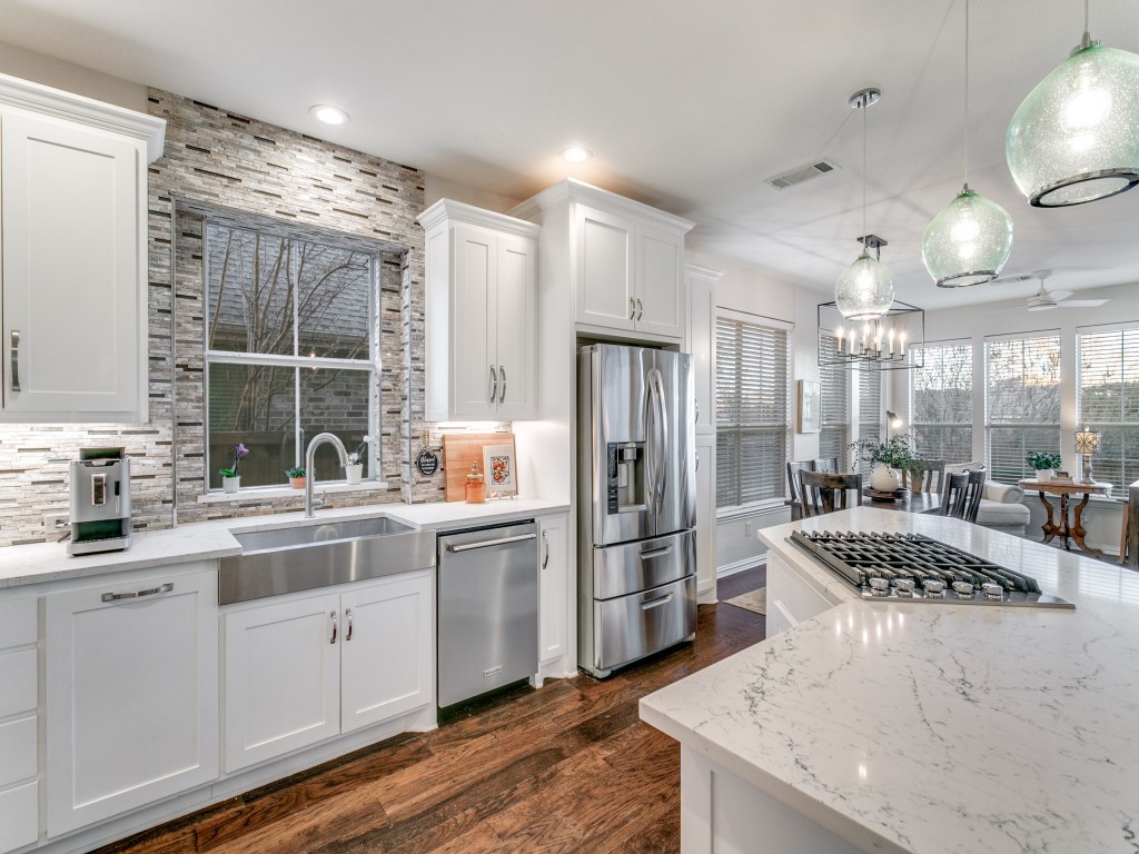 2710 Cobblestone Drive