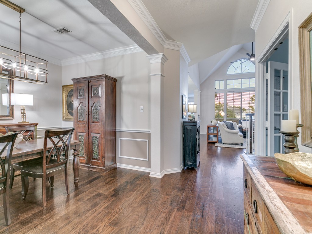 2710 Cobblestone Drive