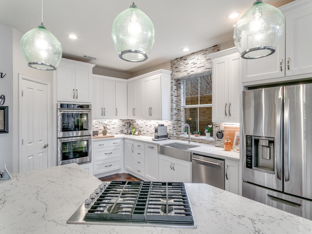 2710 Cobblestone Drive