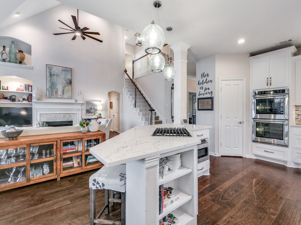 2710 Cobblestone Drive