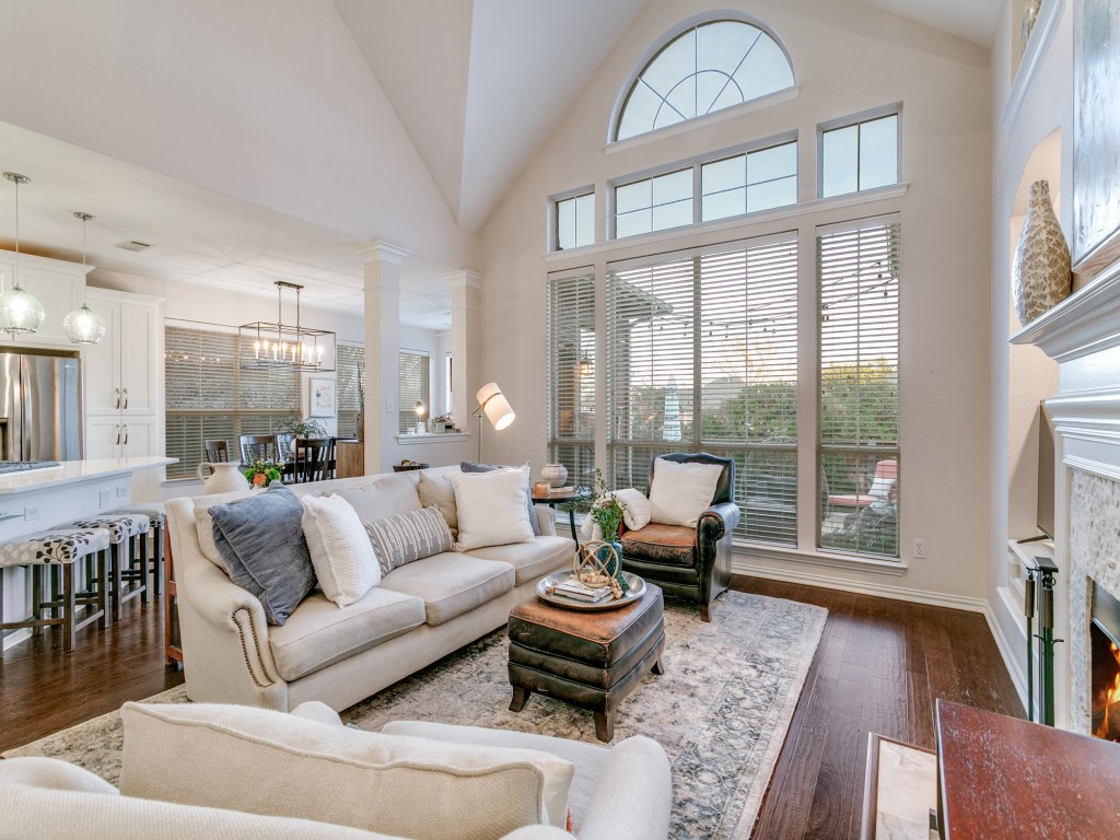 2710 Cobblestone Drive