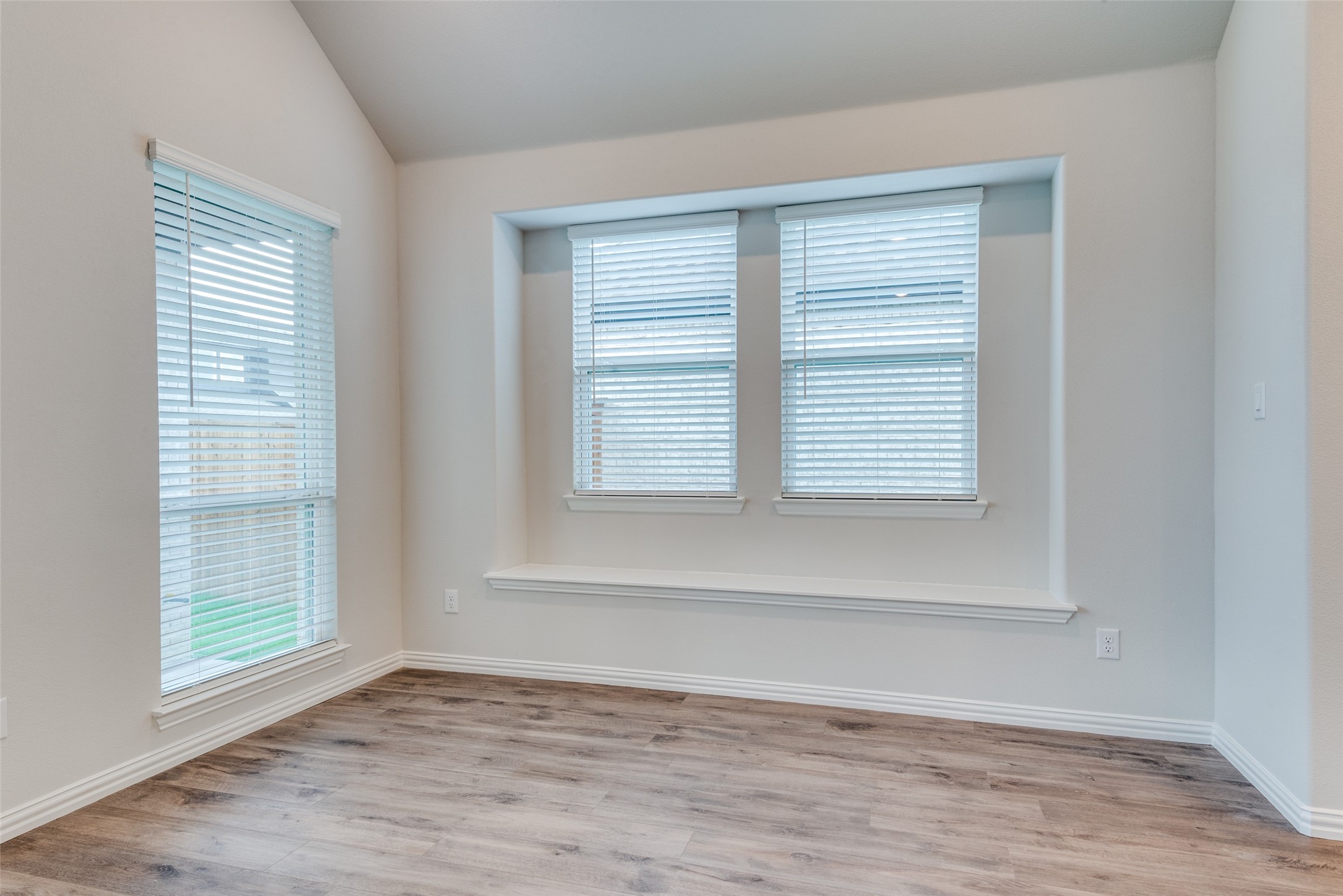 6209 White Creek Drive