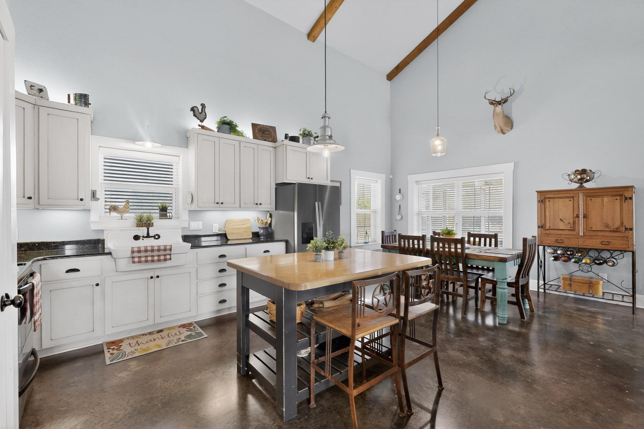 2800 County Road 2905