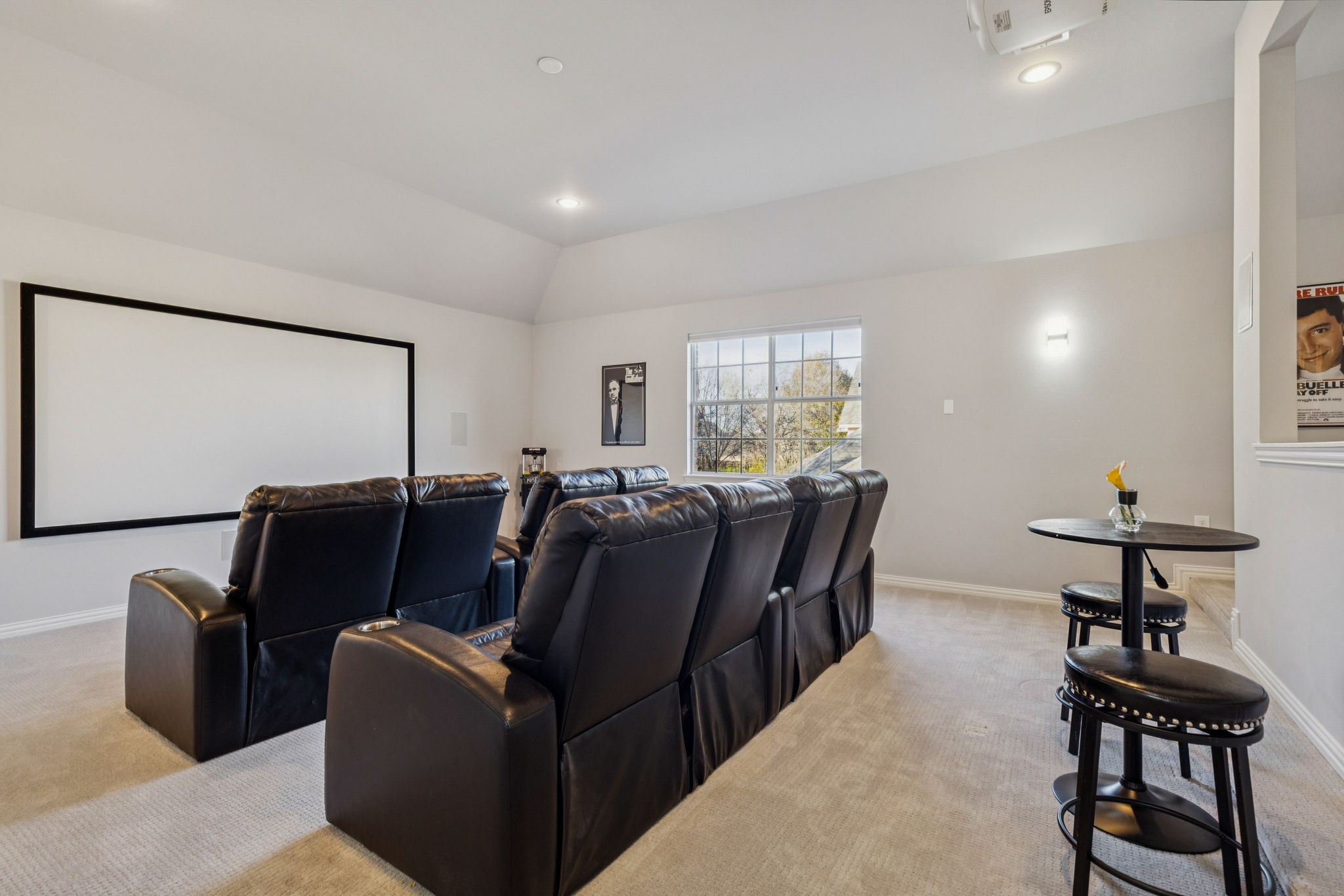 1425 Montgomery Lane