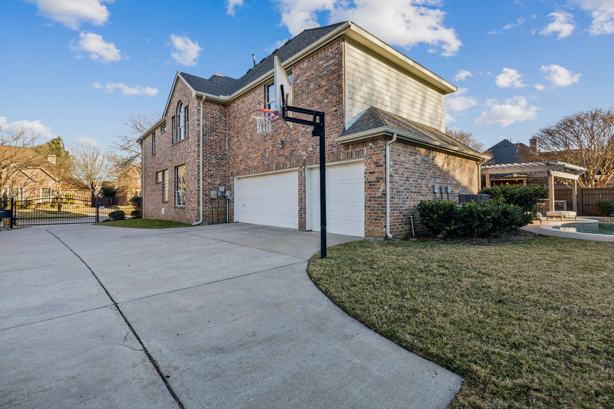 1425 Montgomery Lane