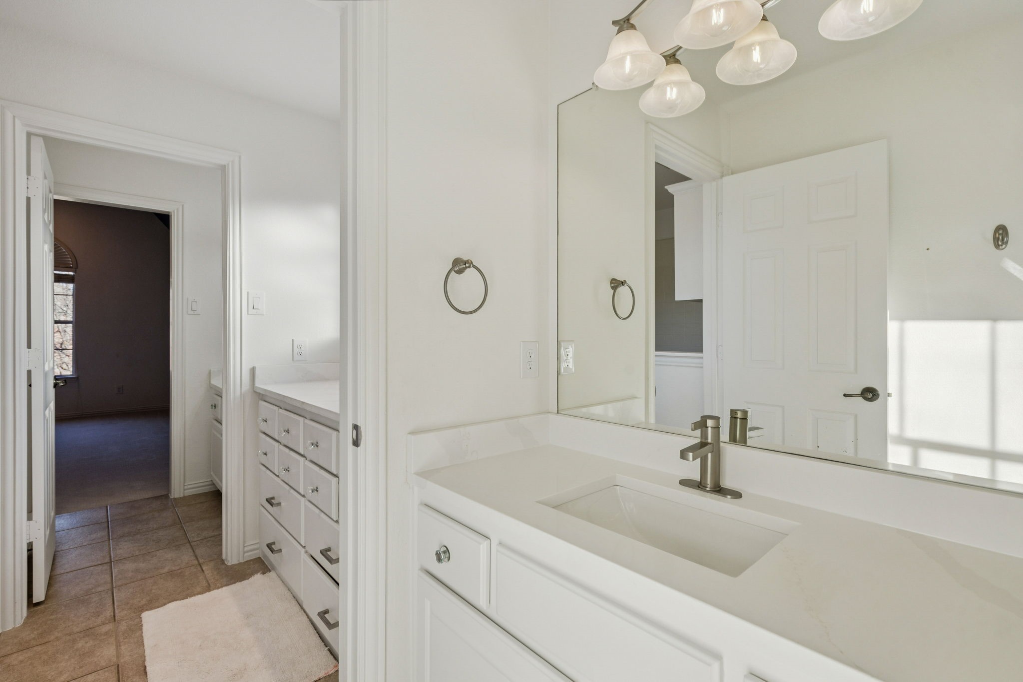 1425 Montgomery Lane