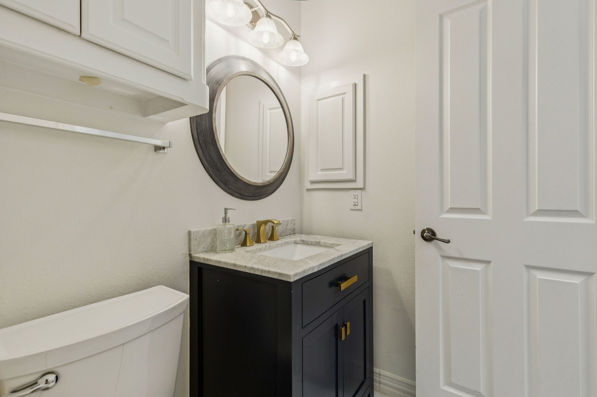 1425 Montgomery Lane