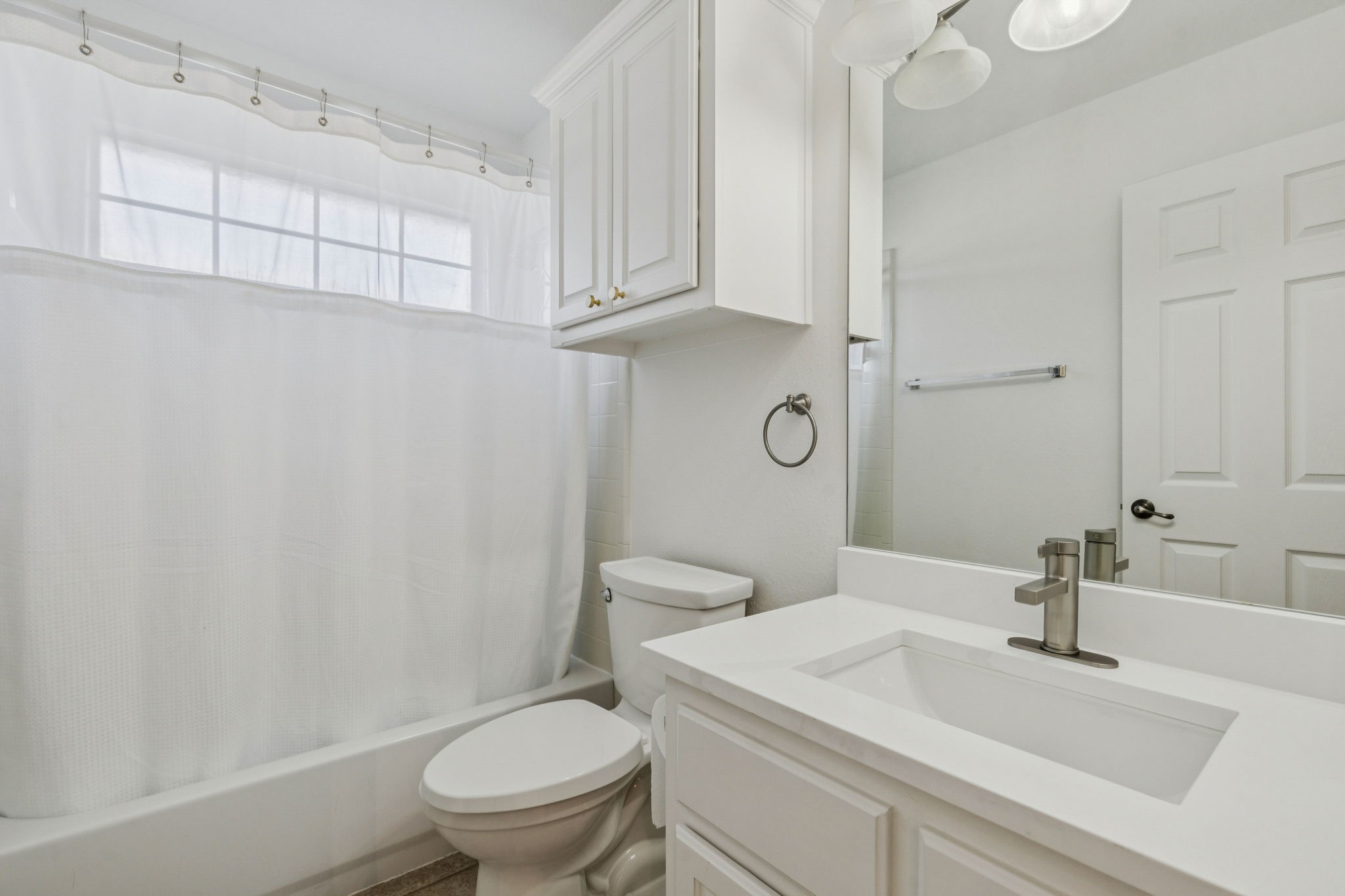 1425 Montgomery Lane