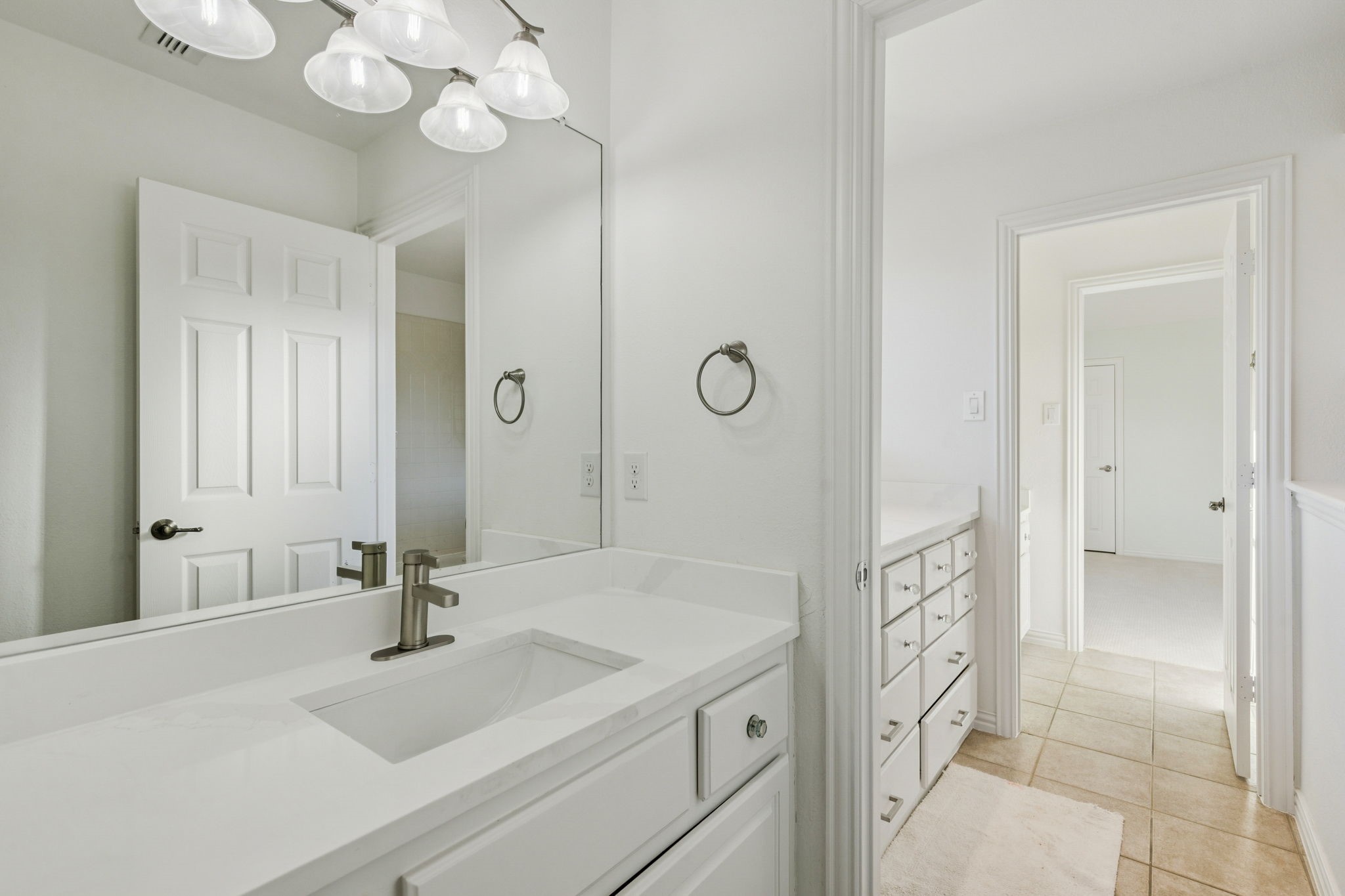 1425 Montgomery Lane