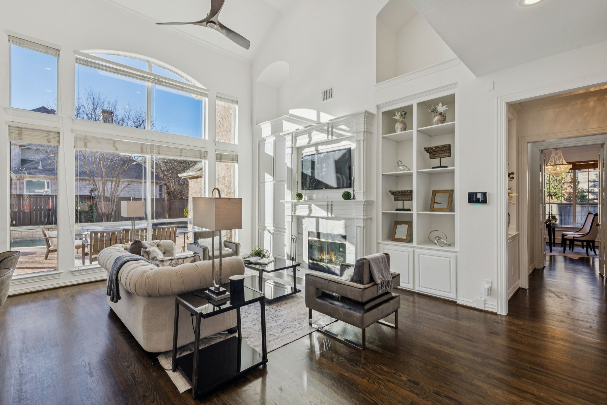 1425 Montgomery Lane